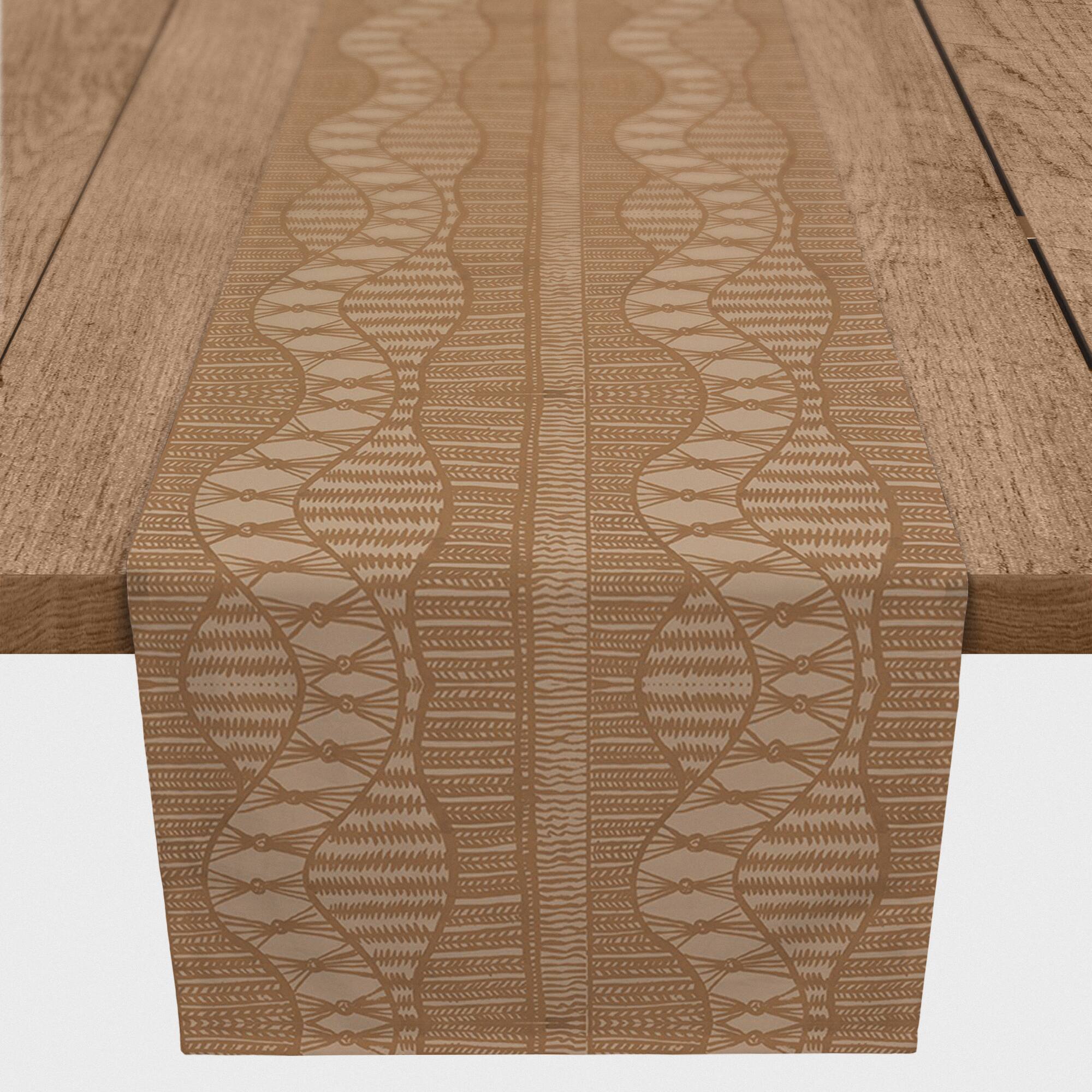 90" Lace Pattern Cotton Twill Runner