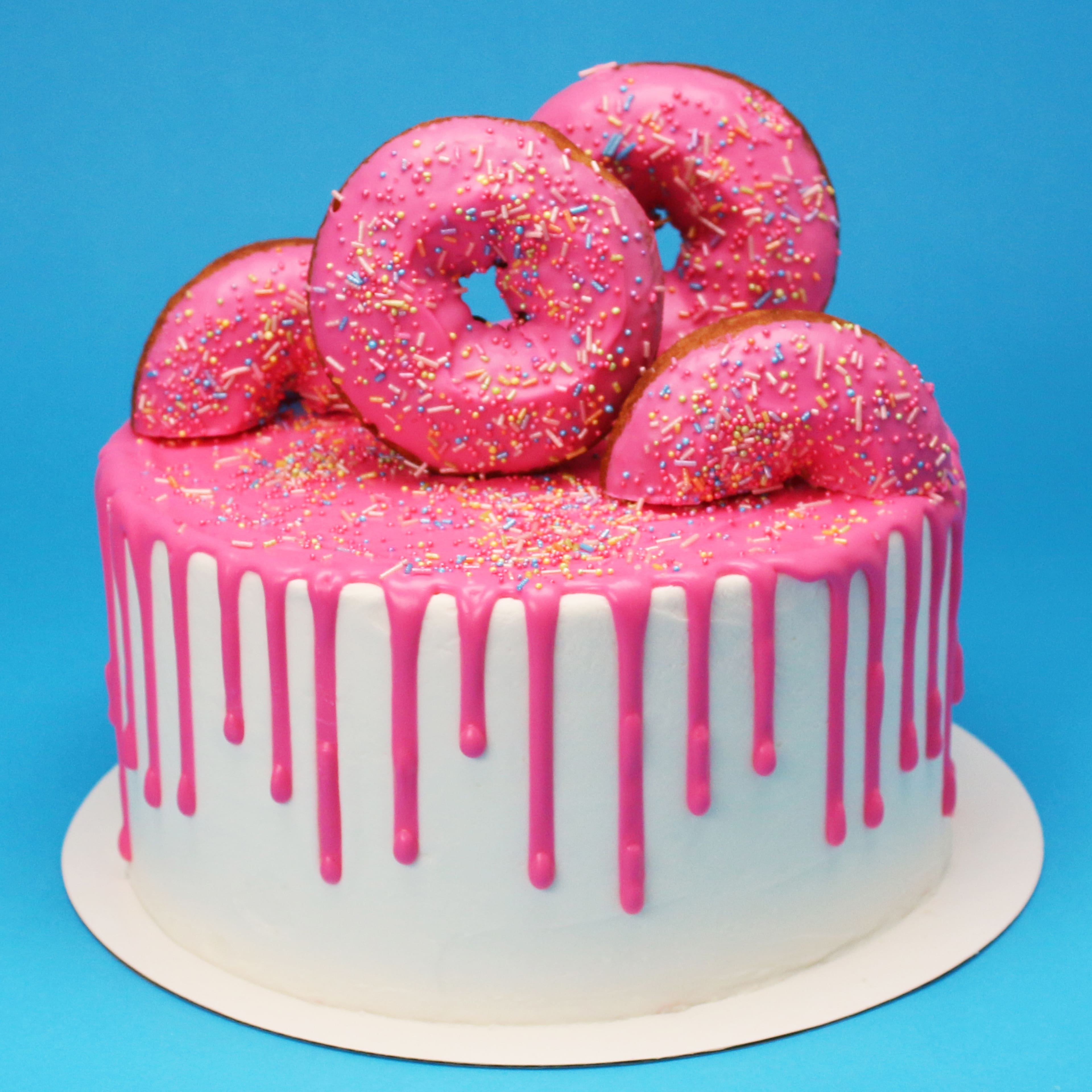 Satin Ice® White Chocolate Cake Drip