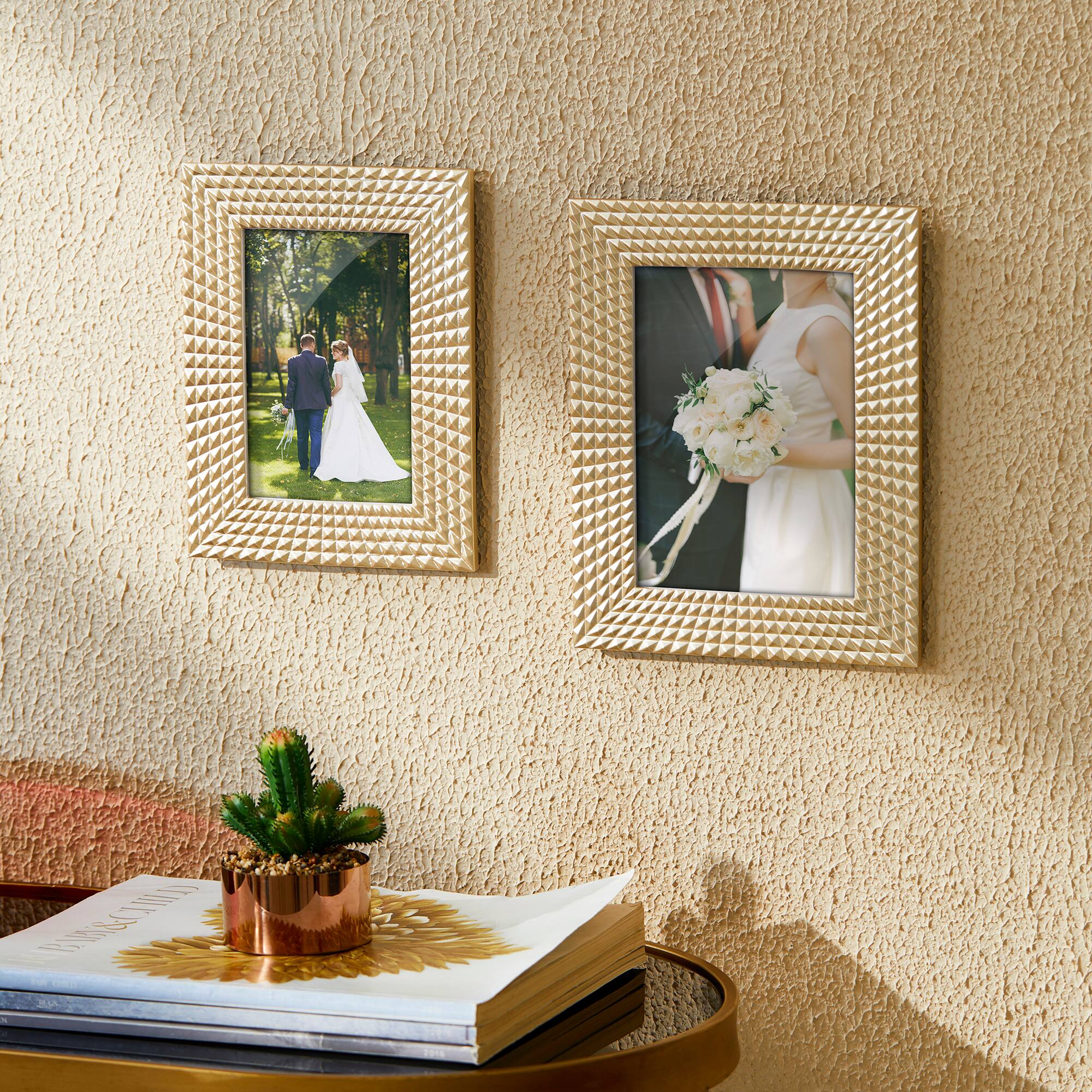 Glitzhome® Modern Gold Tabletop Picture Frame Set