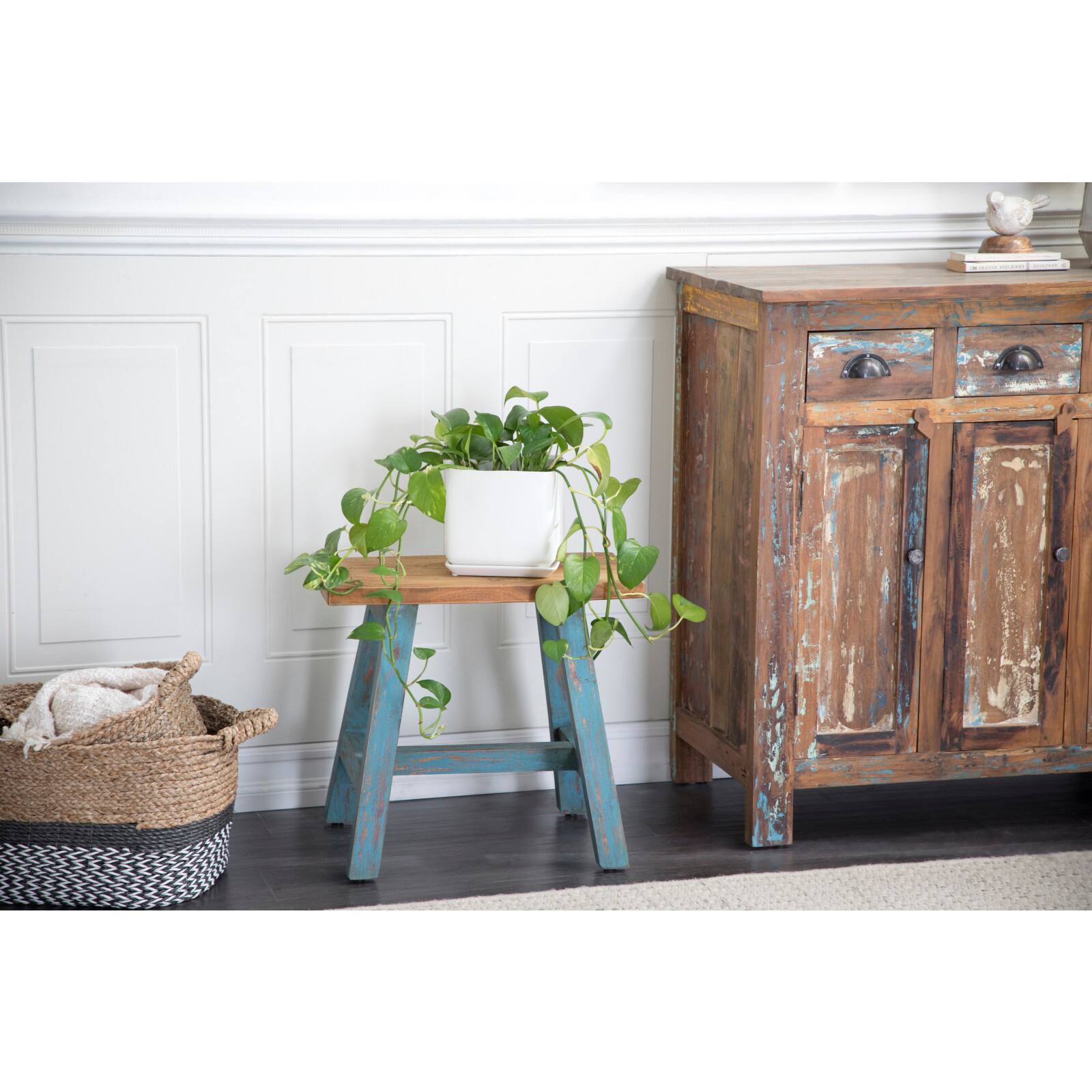 18" Blue Mahogany Farmhouse Stool