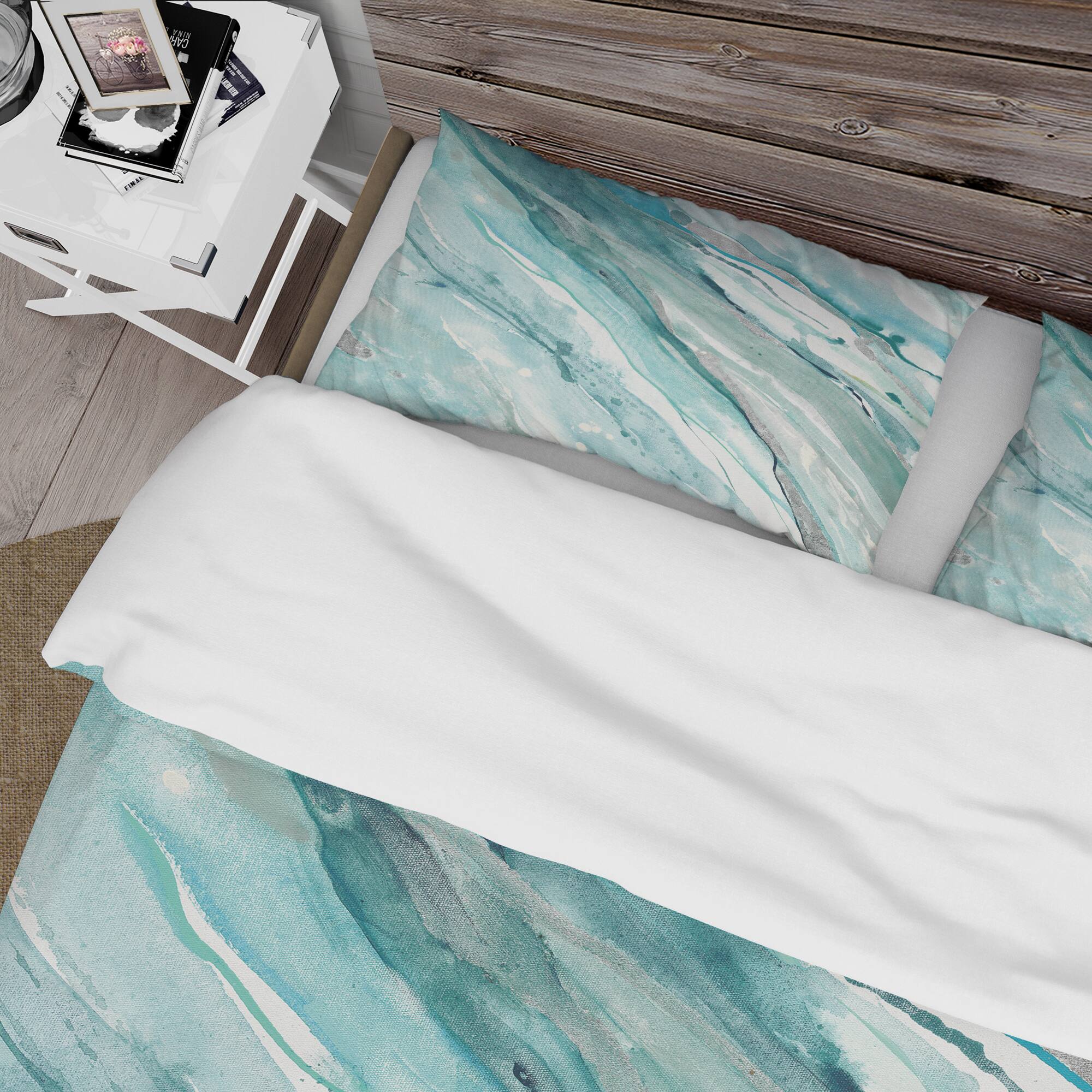 Designart Silver Springs II Blue Green Farmhouse Duvet Cover Set