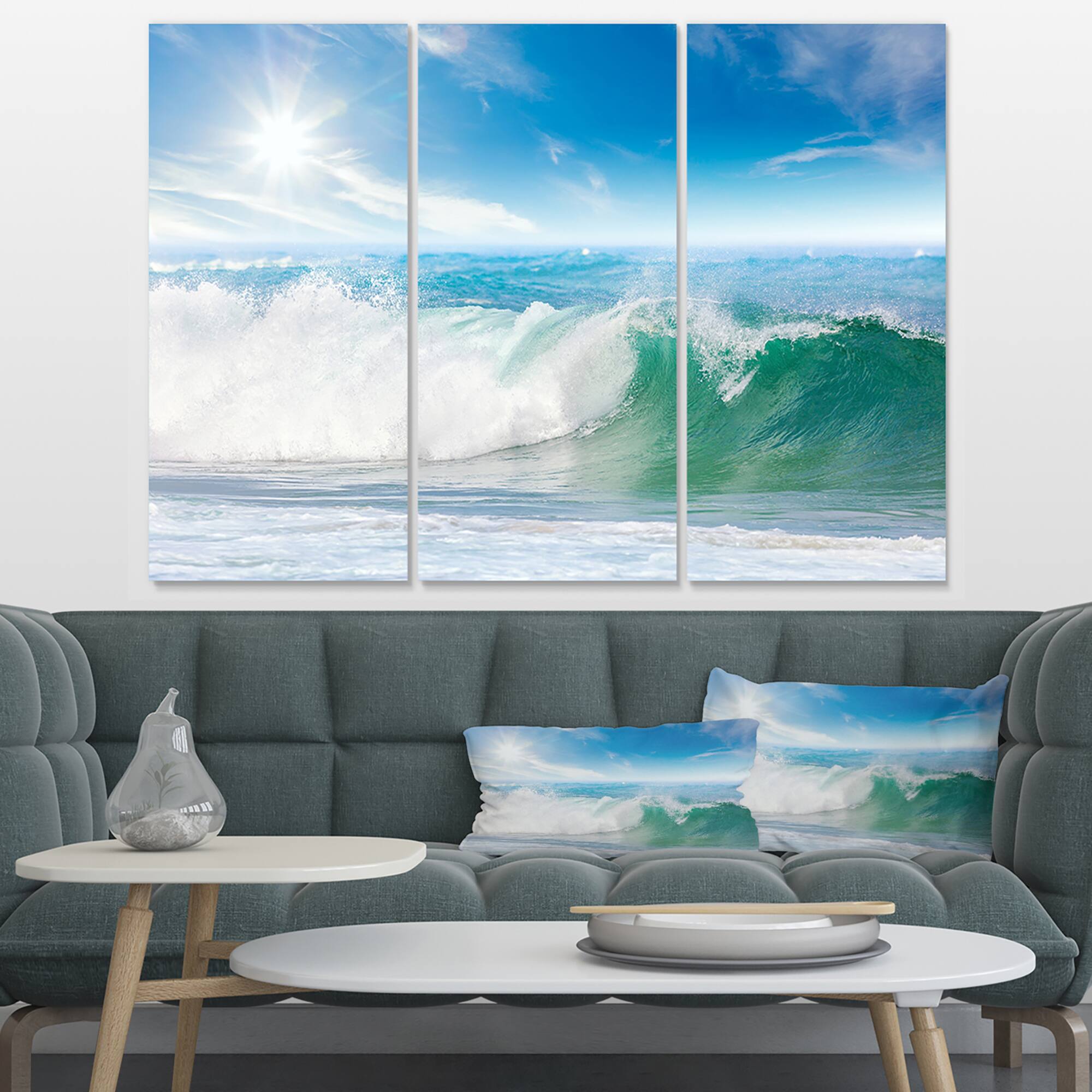 Designart - White and Blue Waves under Sun