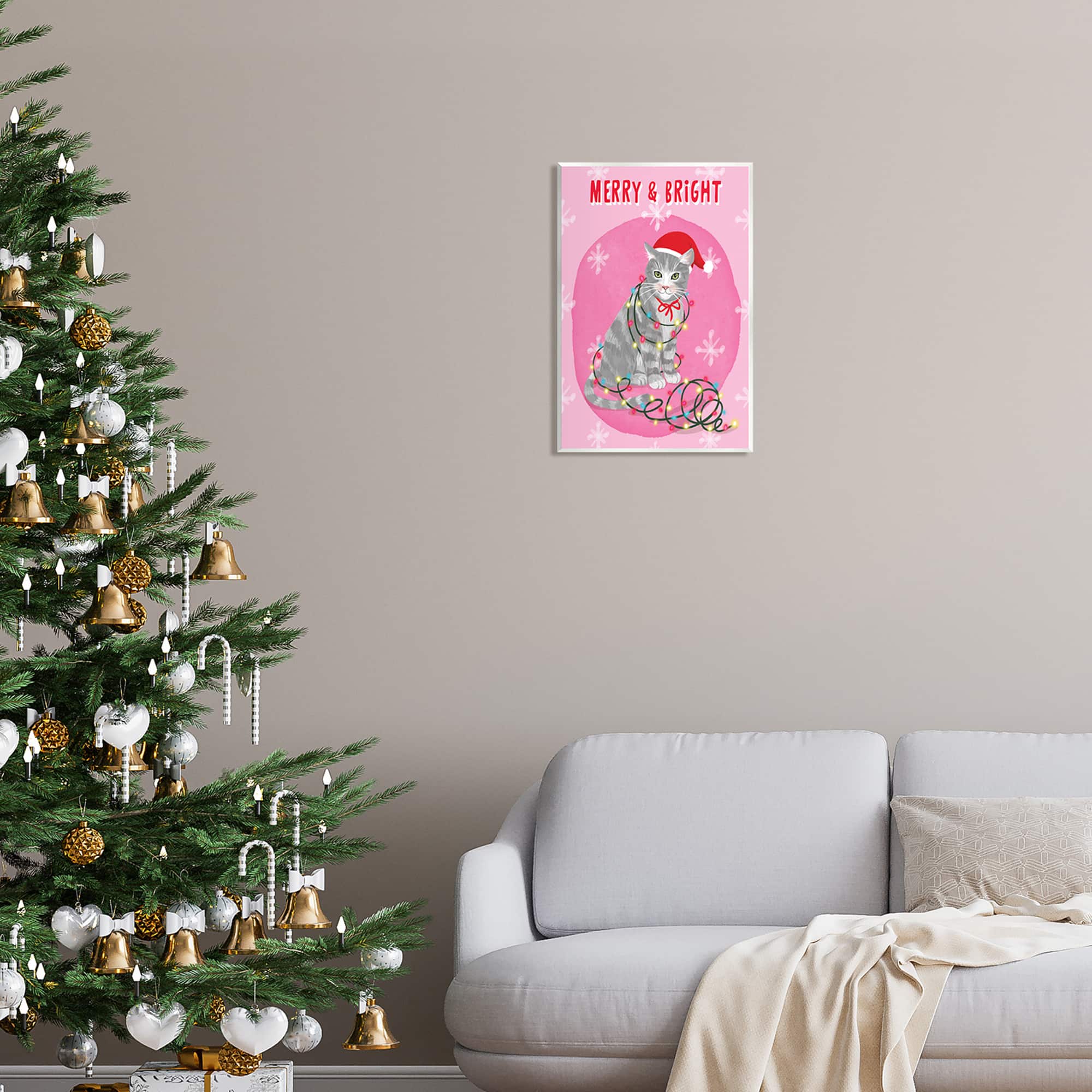 Stupell Industries Merry & Bright Christmas Cat Lights Wall Plaque Art