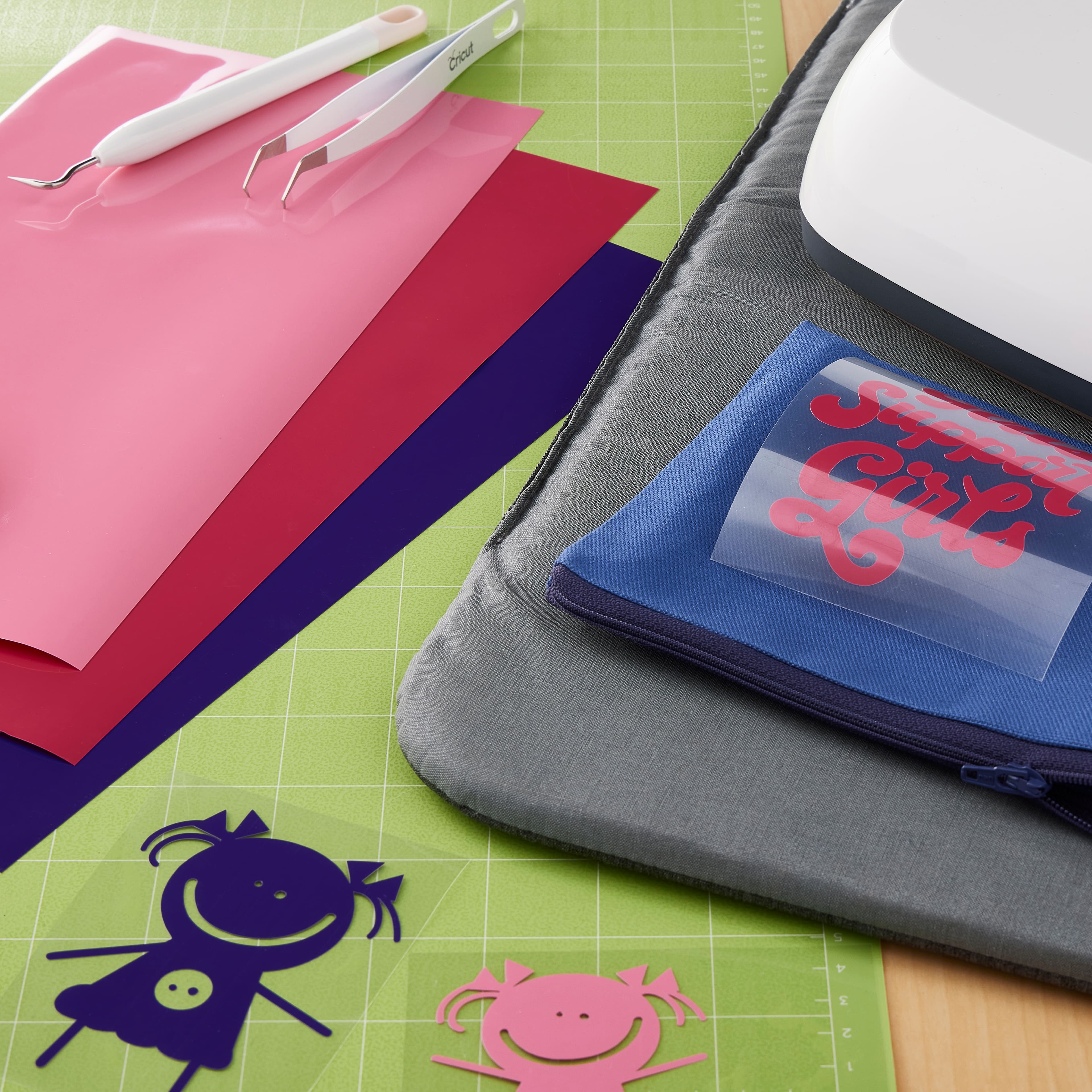 Cricut® Everyday Iron-On™ Sassy Sampler