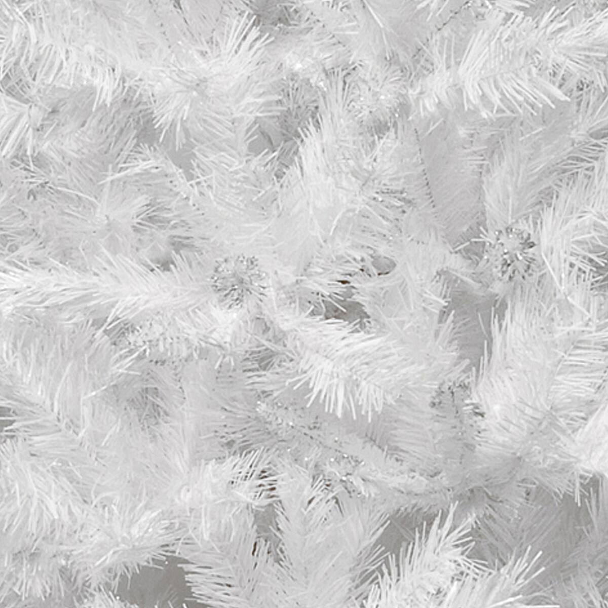 7.5ft. Unlit Winchester White Pine Full Artificial Christmas Tree