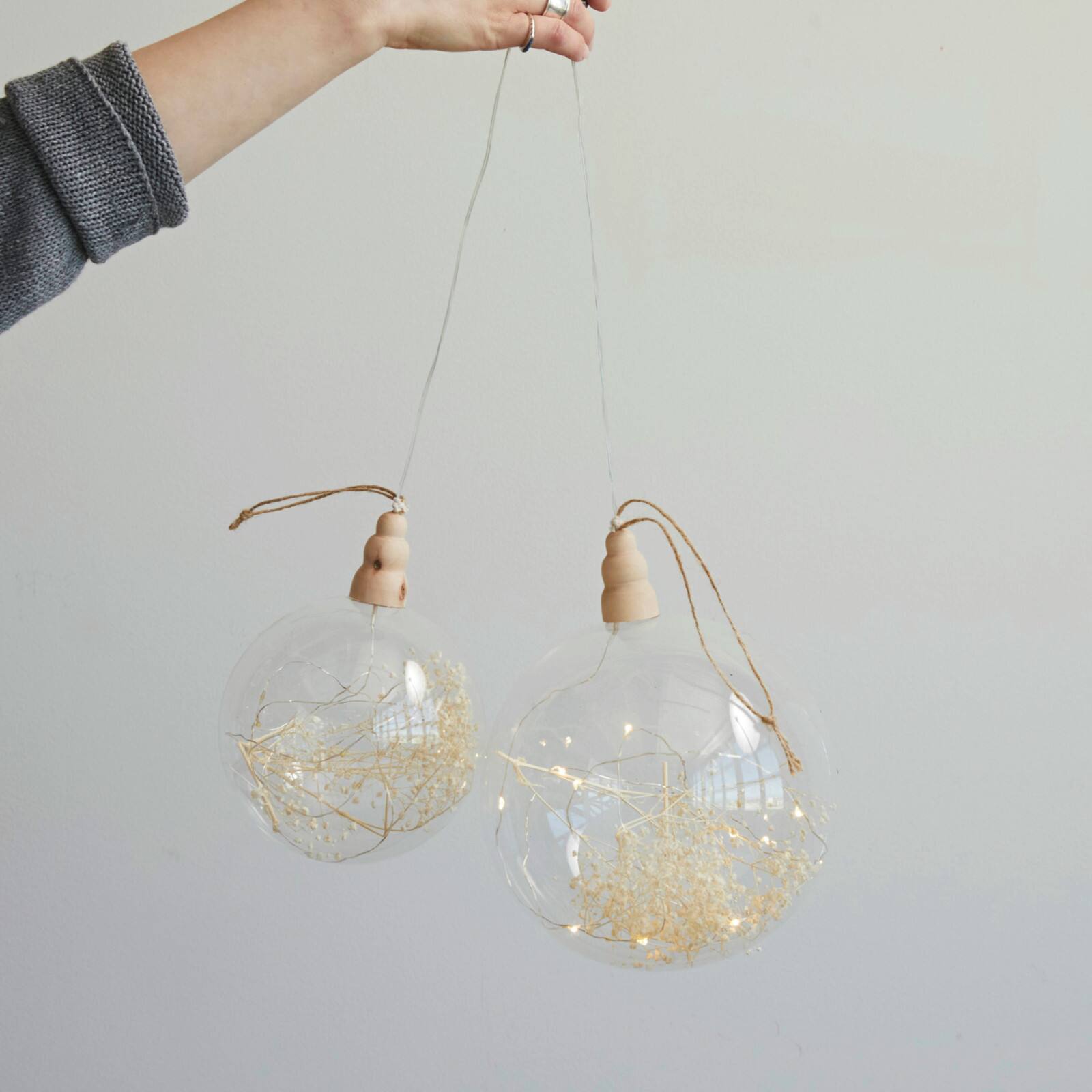 Hello Honey® 5.75" Clear Botanical Glow LED Glass Ornament