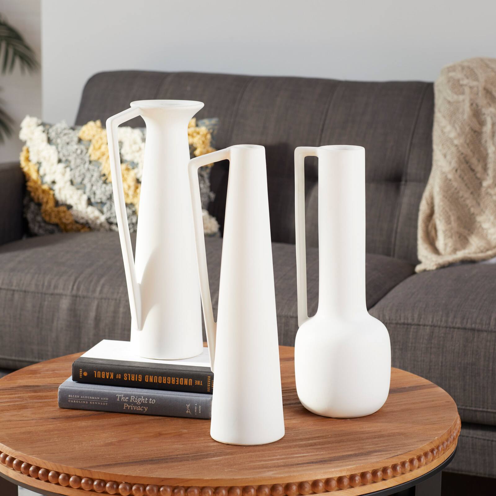 CosmoLiving by Cosmopolitan Set of 3 White Ceramic Modern Vase, 17", 16", 16"