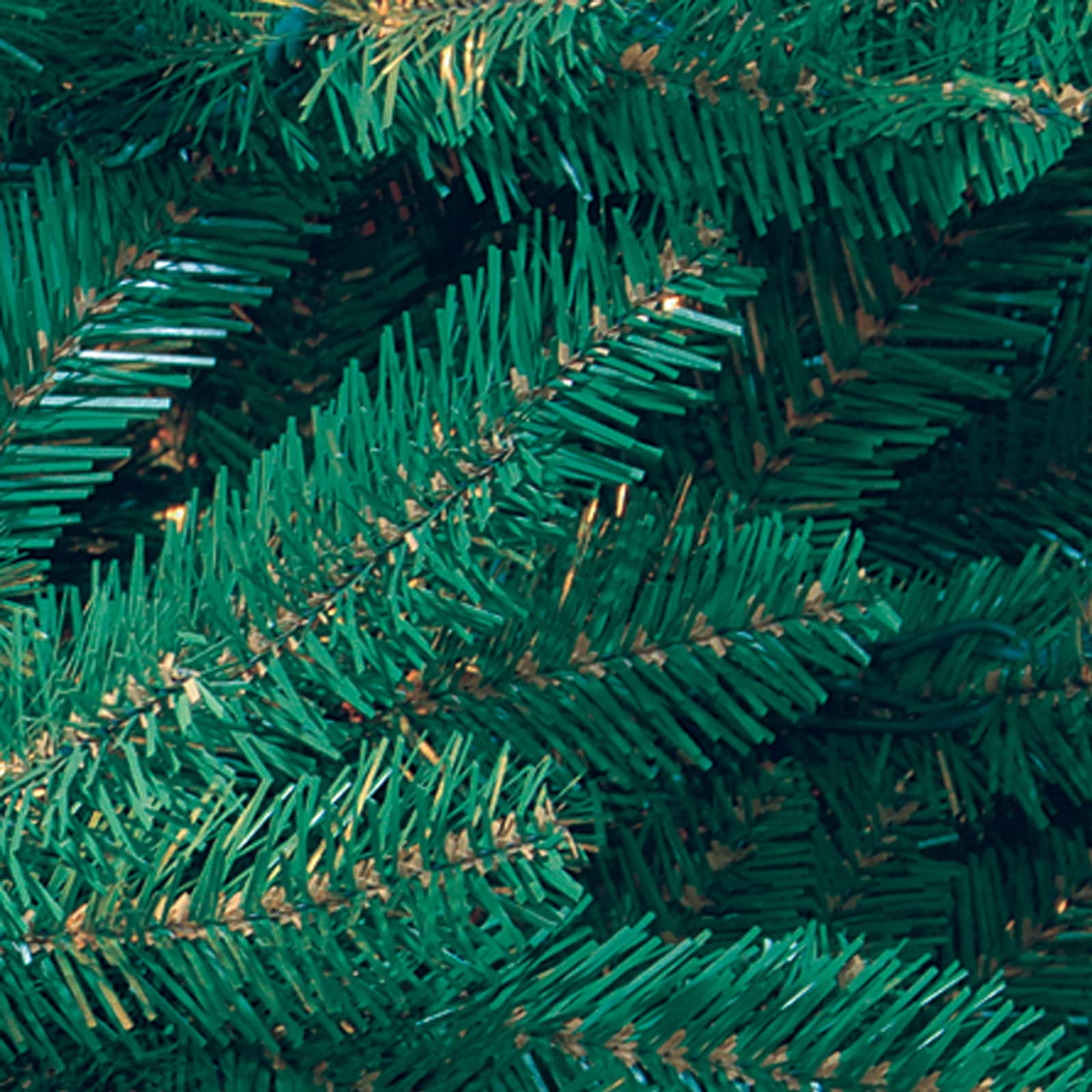 7.5 ft. Pre-Lit Dunhill® Fir Full Artificial Christmas Tree, Clear Lights
