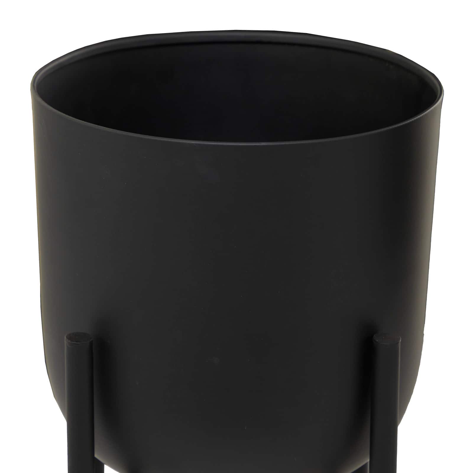 CosmoLiving by Cosmopolitan Black Metal Planter with Removable Stand Set, 22" & 20"