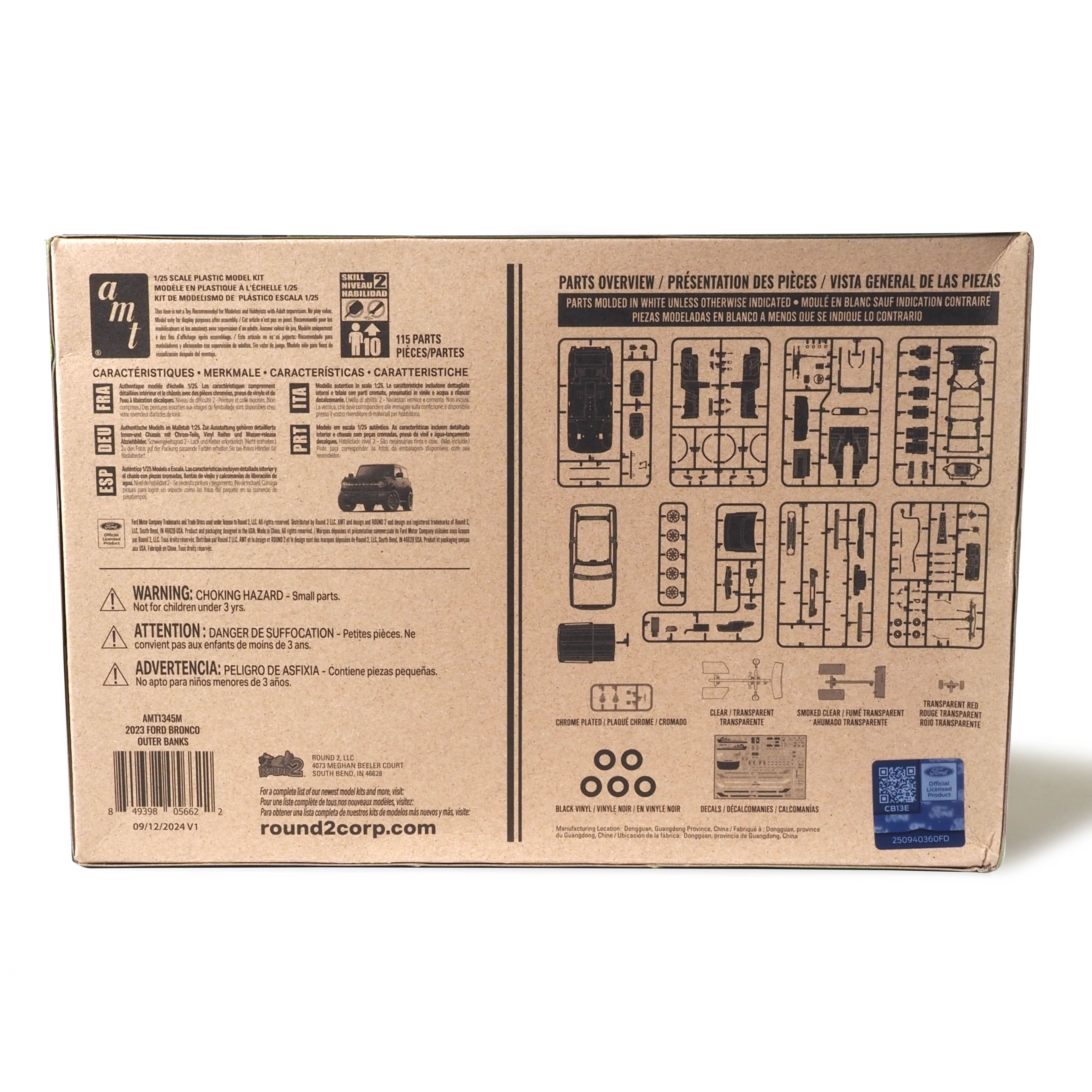 AMT® 2023 Ford Bronco Outer Banks Model Kit