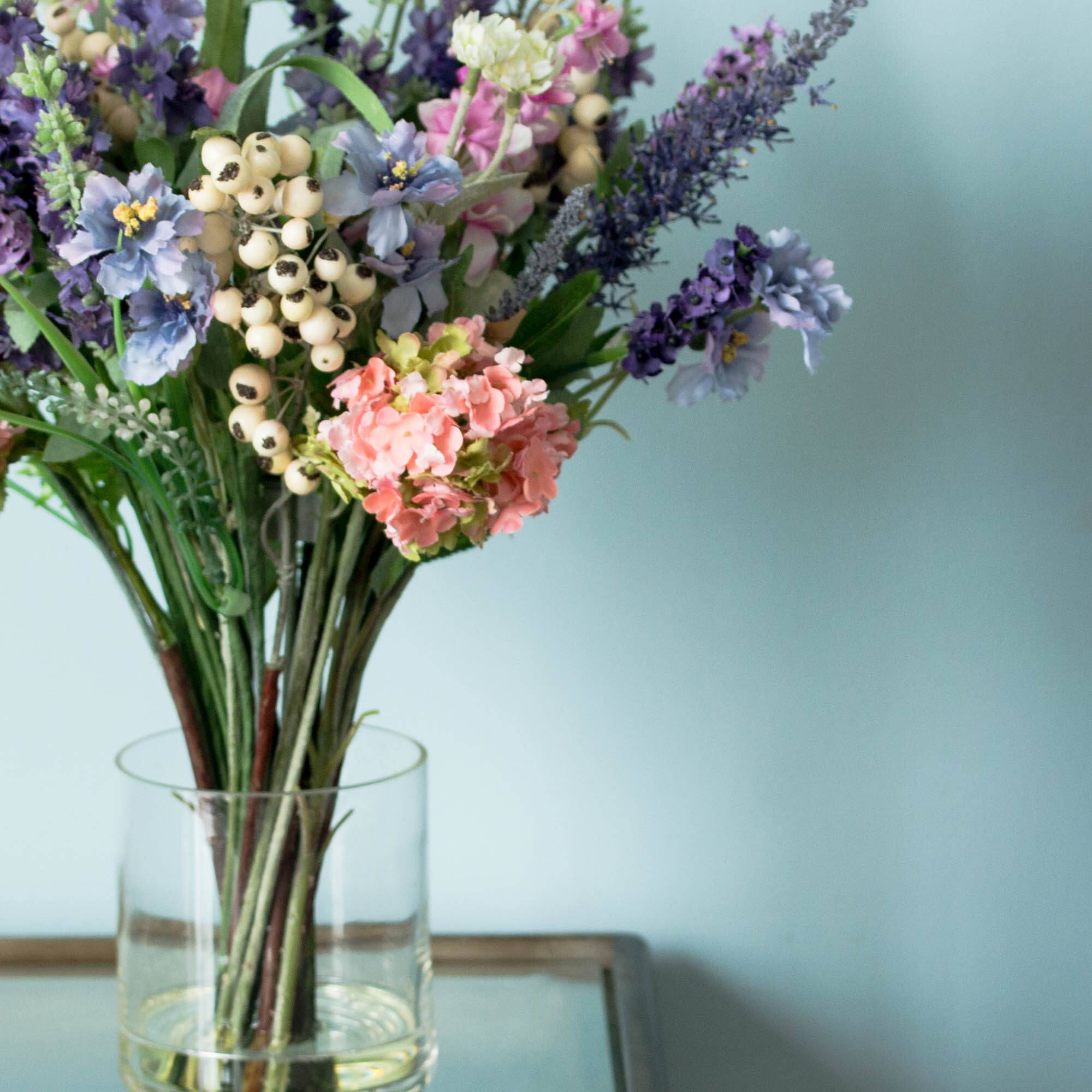 16" Lavender & Hydrangea Arrangement in Vase