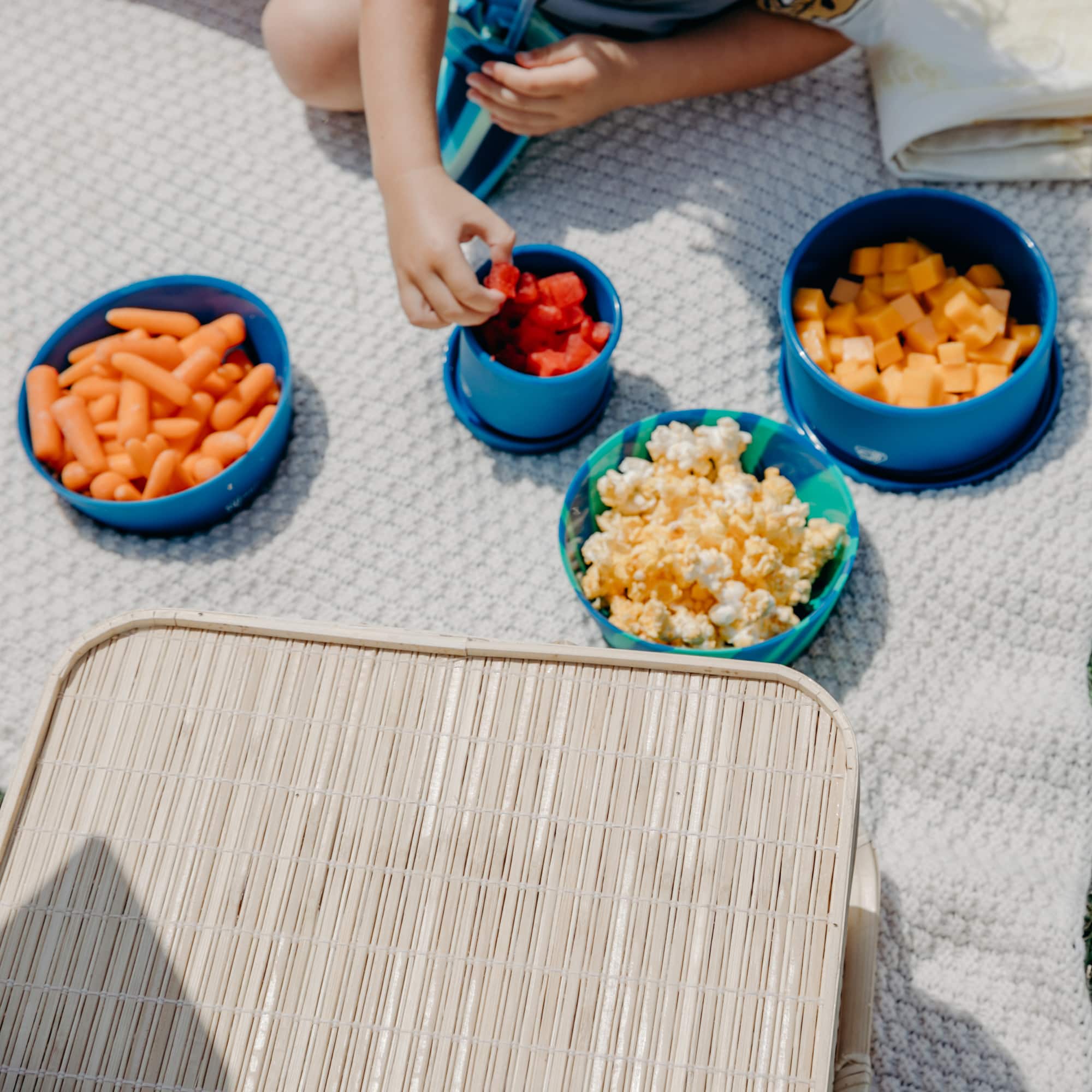 Silipint® 3-Piece Silicone Lidded Bowl Set