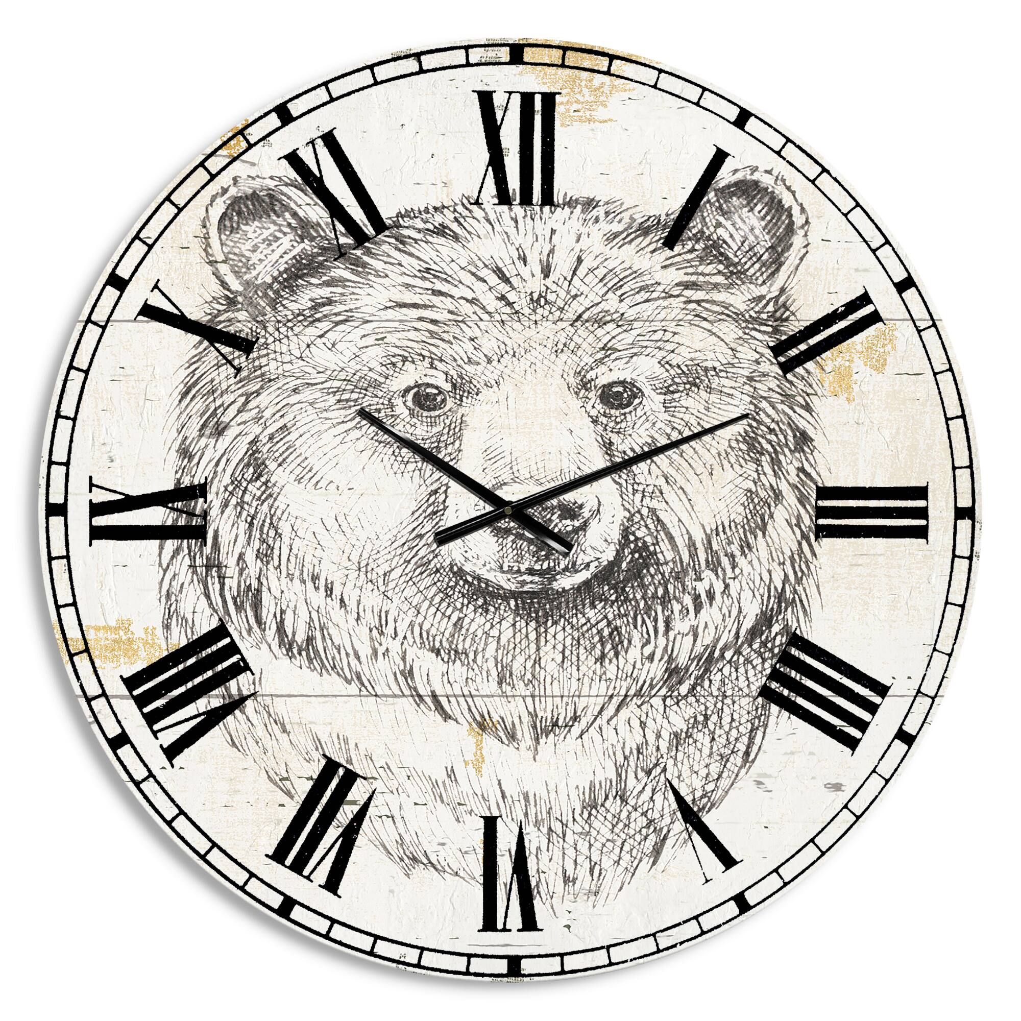 Designart 'Bear Wild And Beautiful Iv Traditional Wall Clock