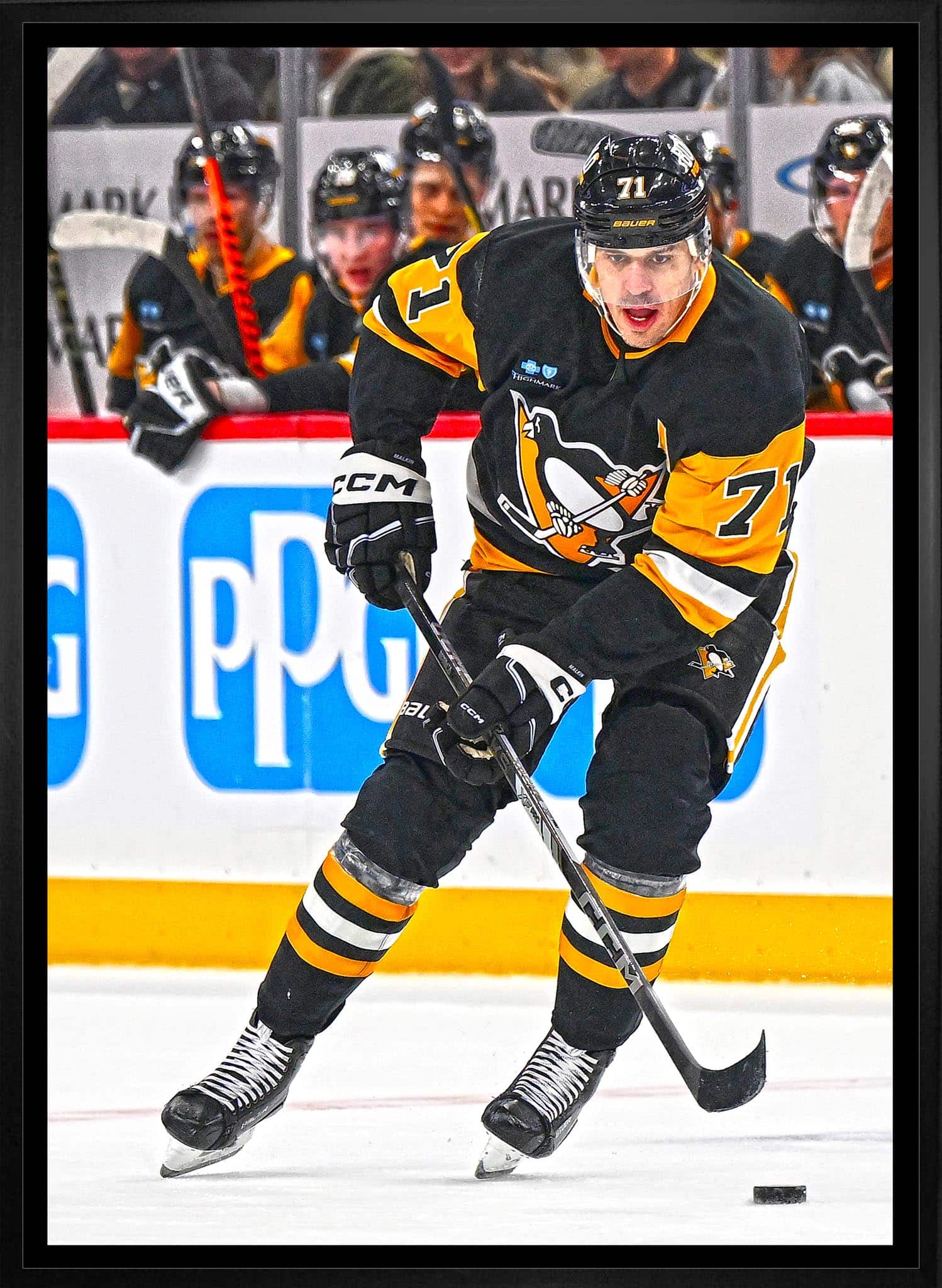 Evgeni Malkin 20" x 29" Framed Canvas Pittsburgh Penguins 22.5" x 31.5"