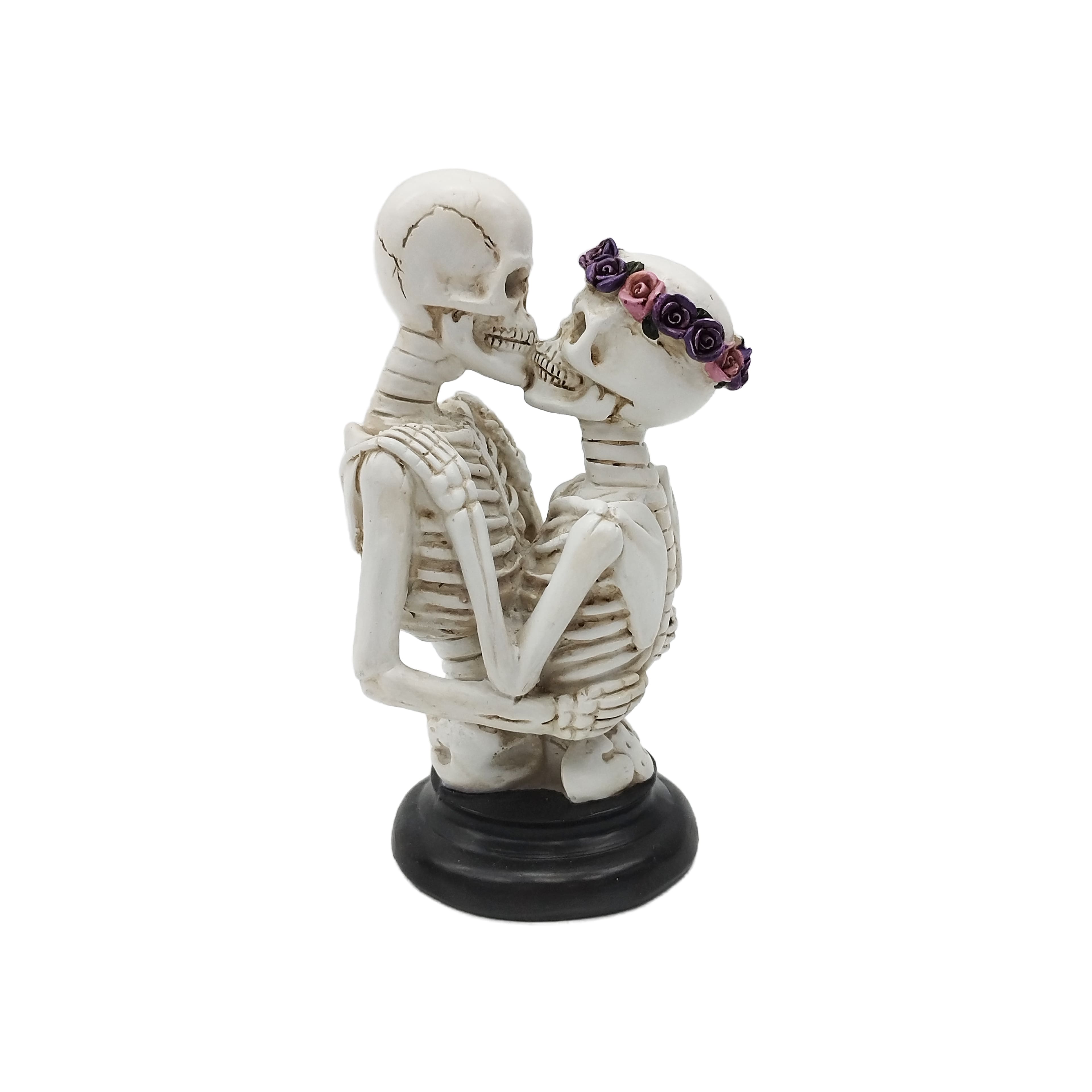 6.7" Kissing Skeletons Tabletop Décor by Ashland®