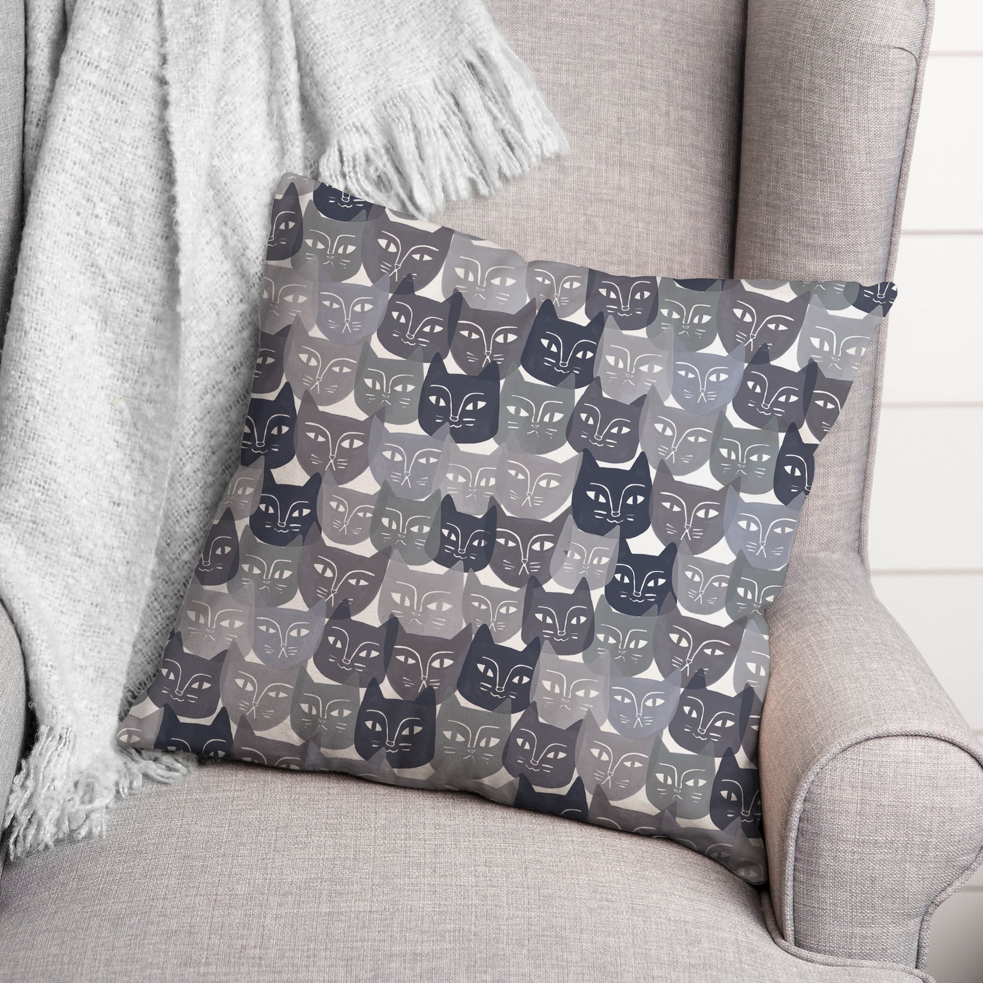 Cat Face Pattern 18" x 18" Throw Pillow