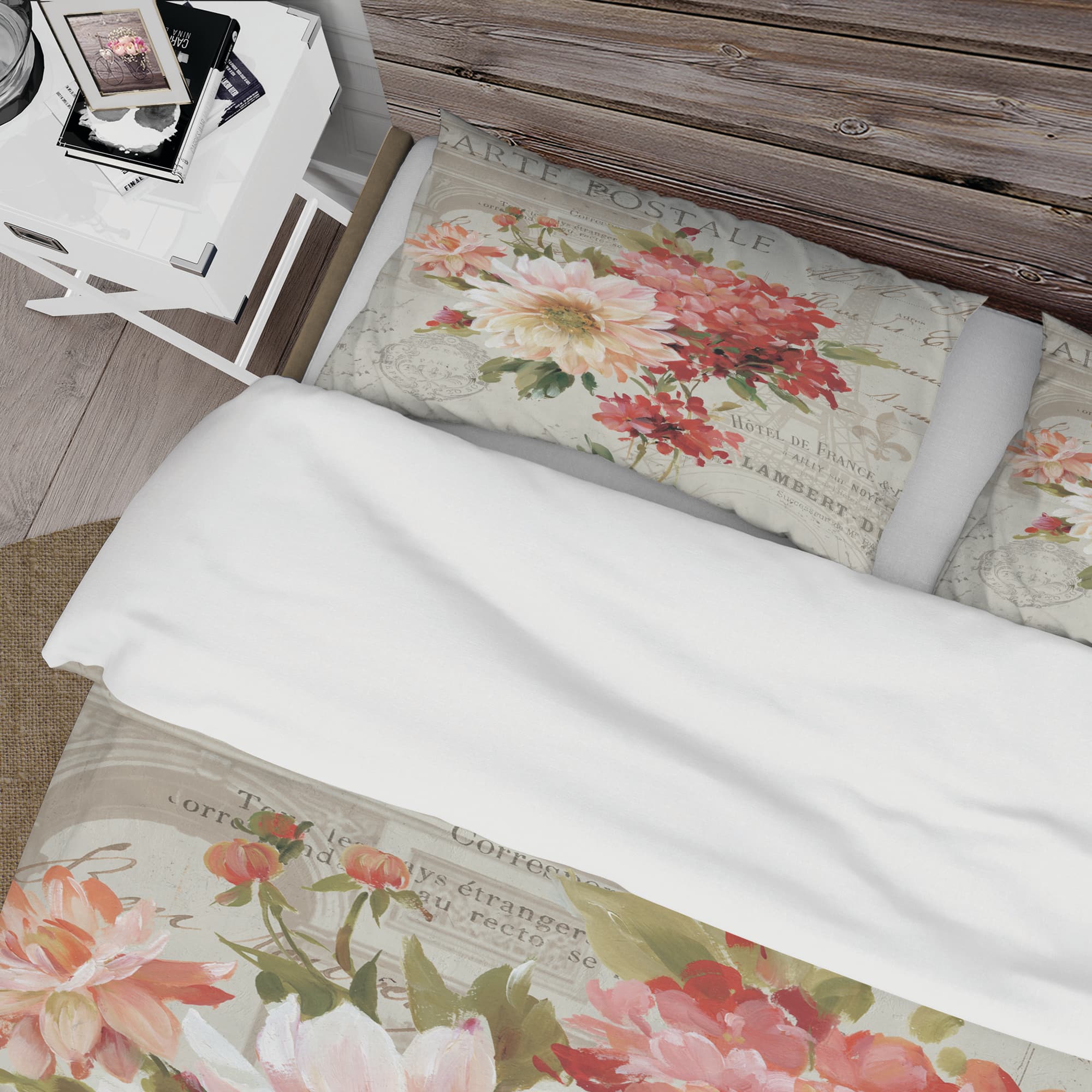 Designart 'Red Painted Flowers on Vintage Postcard III' Cottage Bedding Set - Duvet Cover & Shams