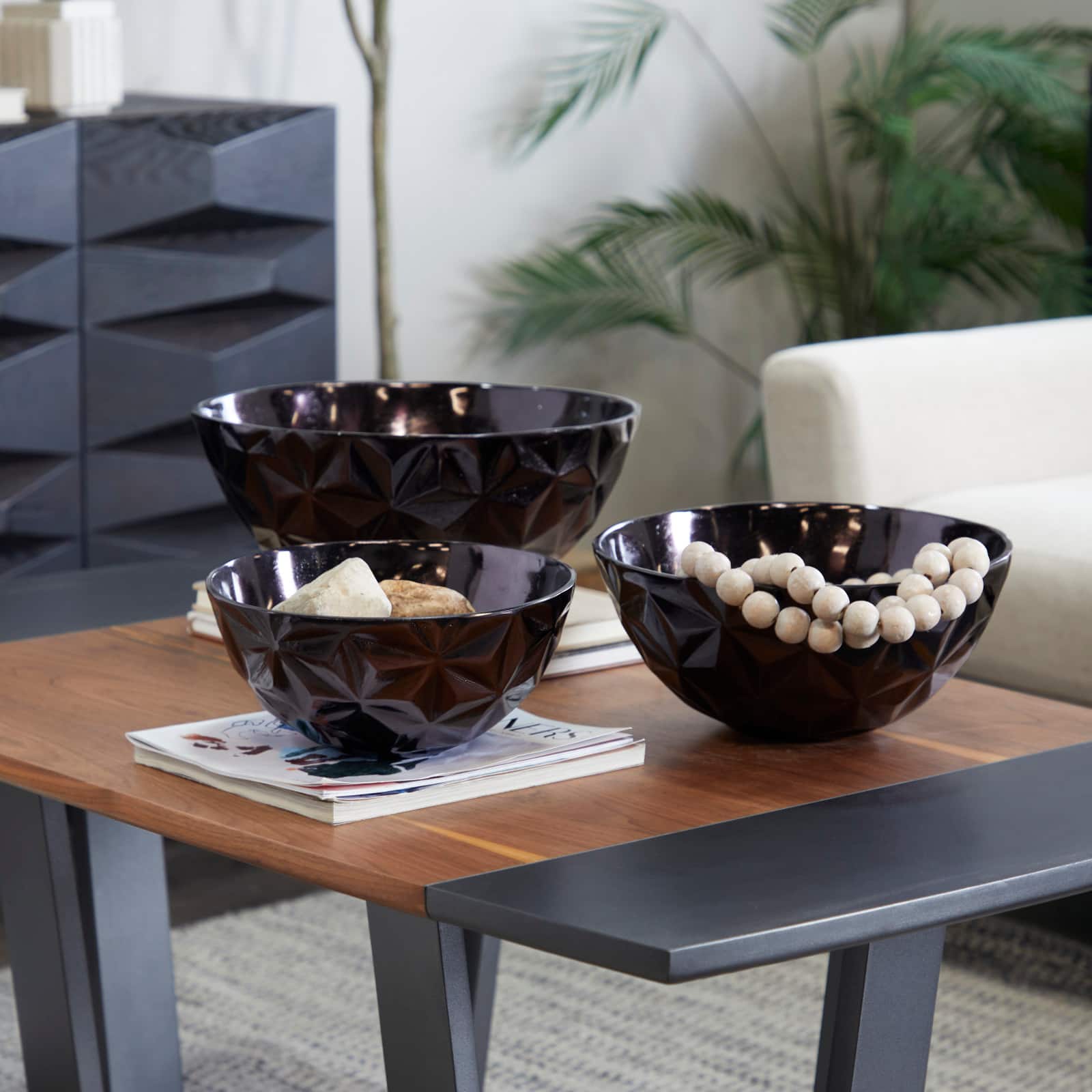 Metal Faceted Decorative Bowl Set
