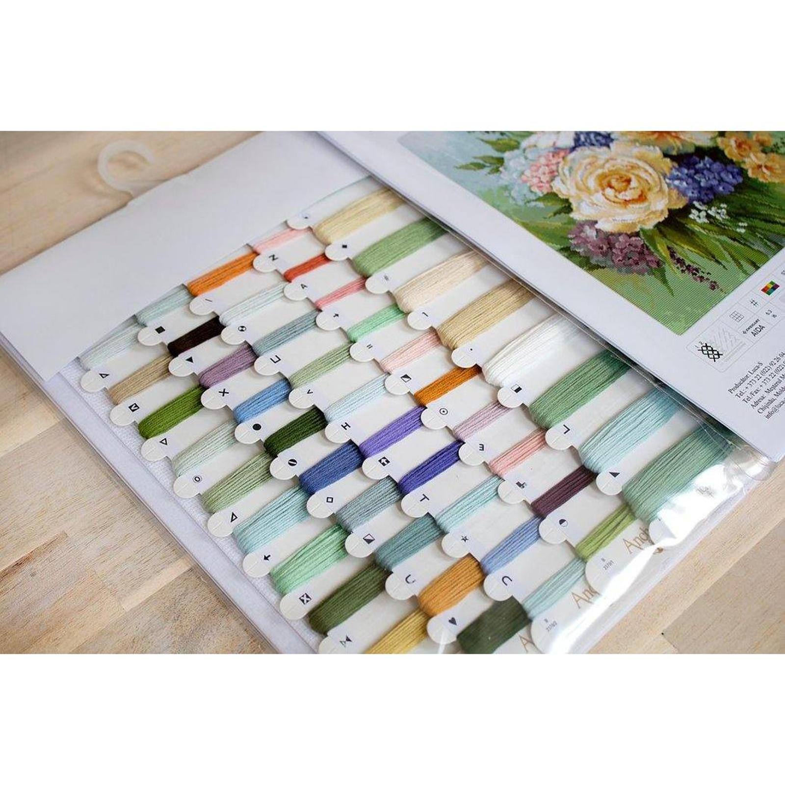 Luca-s Floral Bouquet Counted Cross Stitch Kit