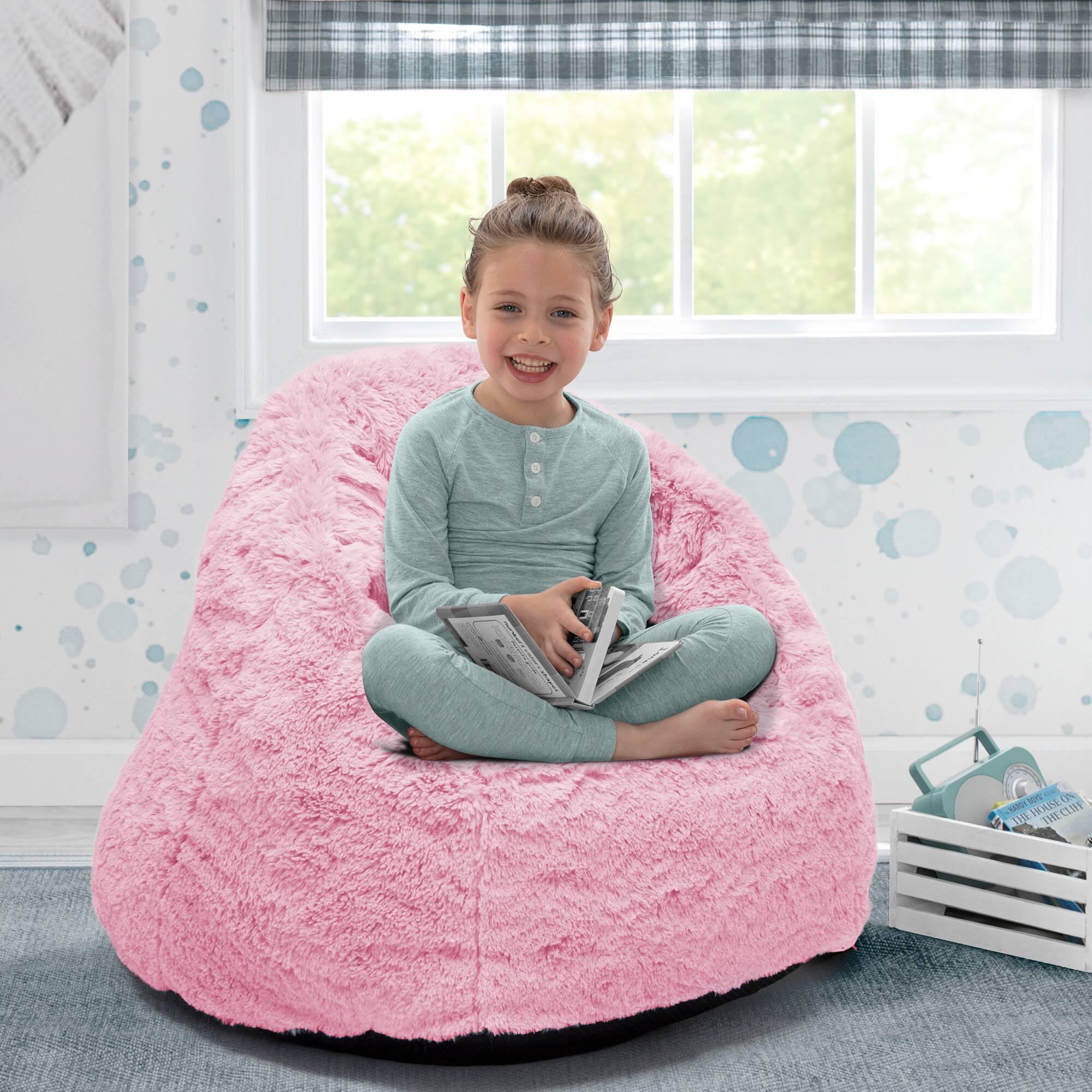 Delta Children 21" Cozee Fluffy Chair
