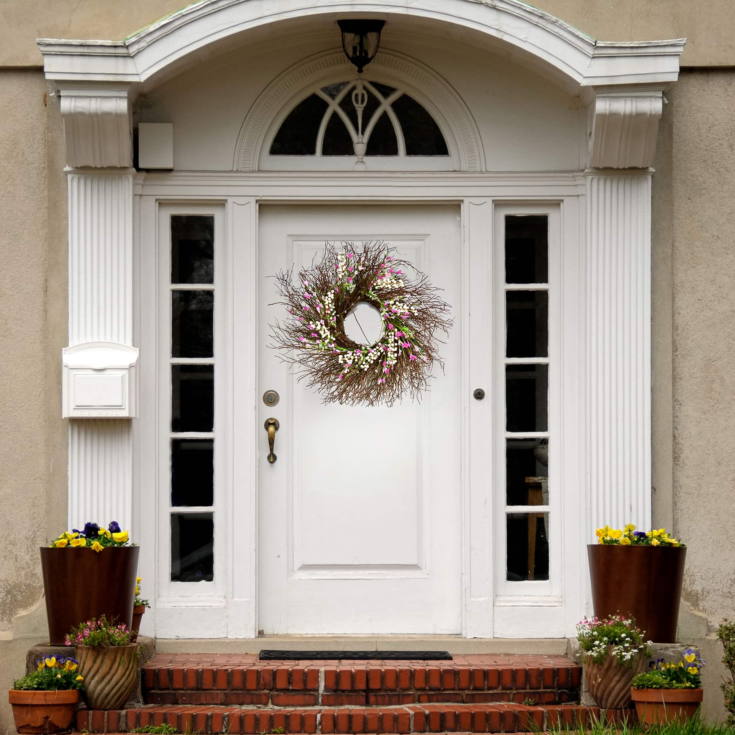 24" Spring Dark Pink & Cream Forsythia Wreath