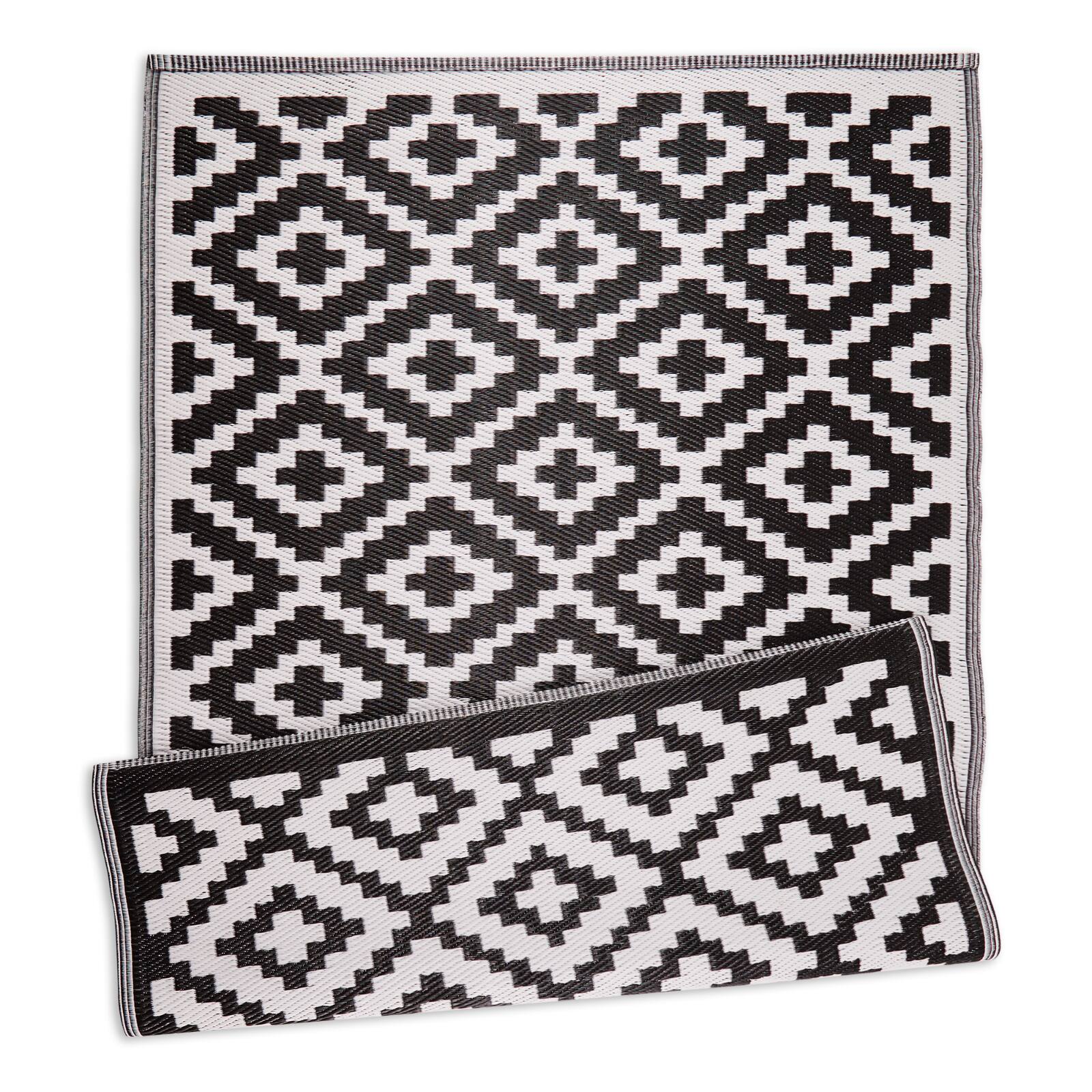 DII® Mesa Diamonds Outdoor Rug