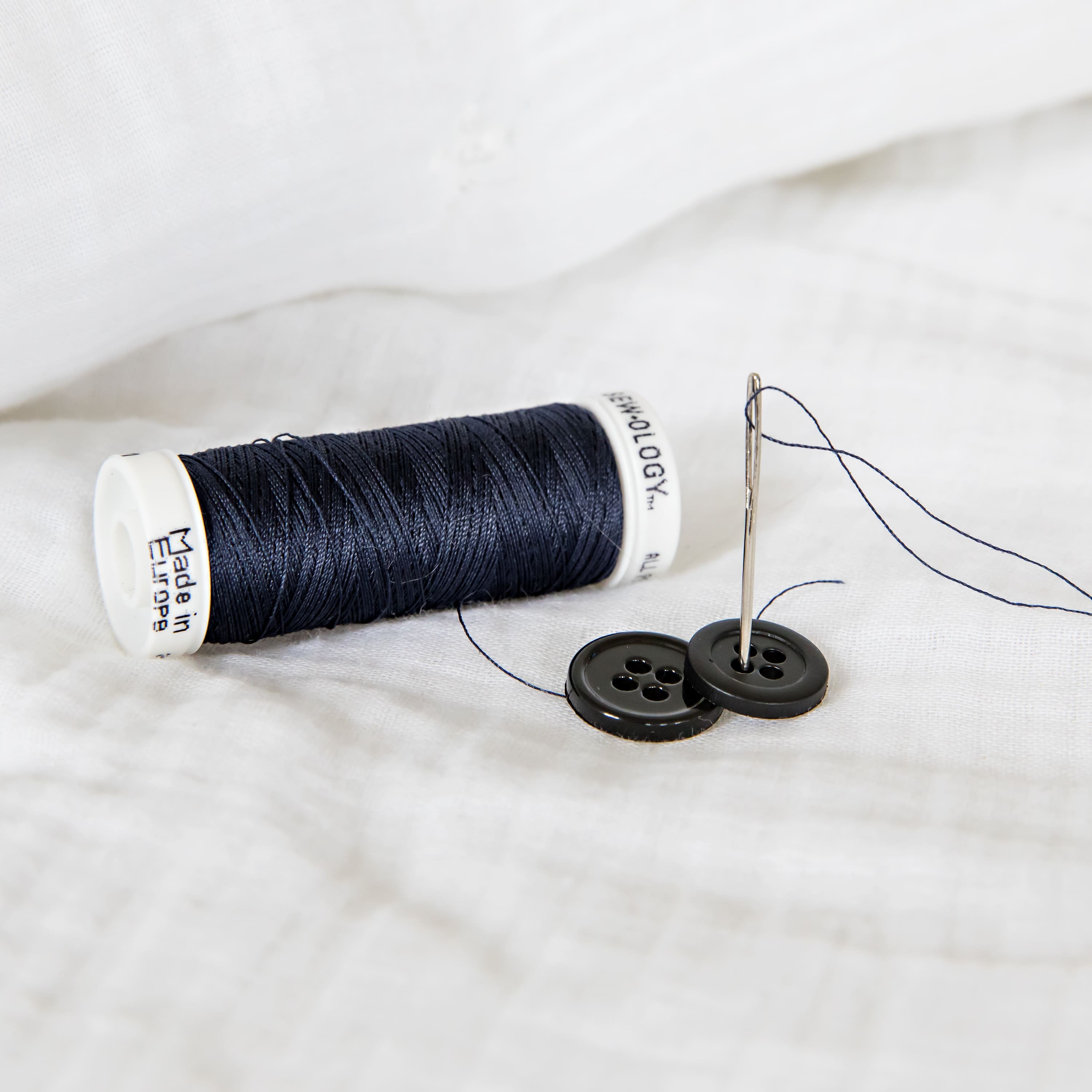 Basic Buttons by Loops & Threads®
