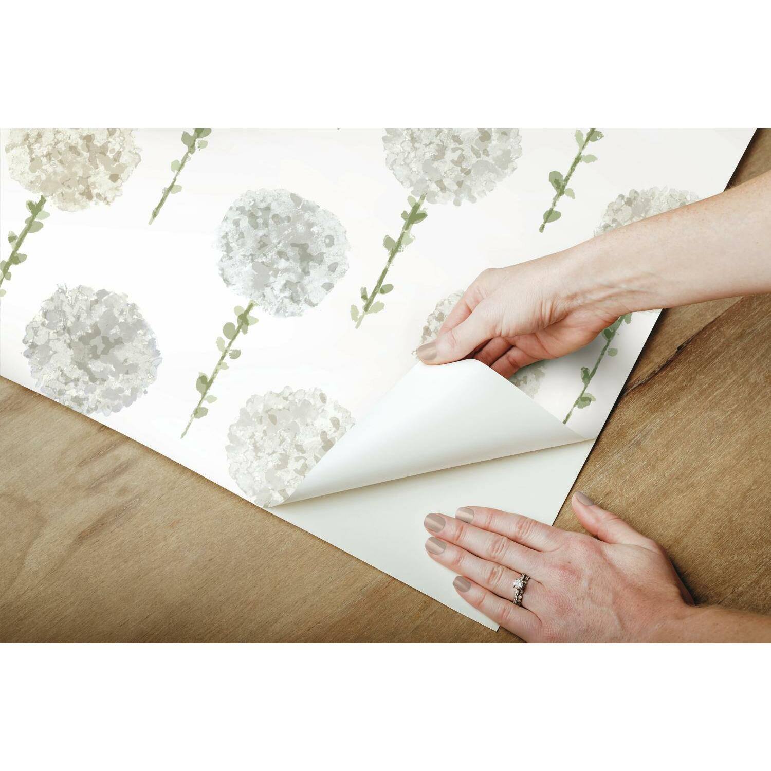 RoomMates Mum Floral Peel & Stick Wallpaper