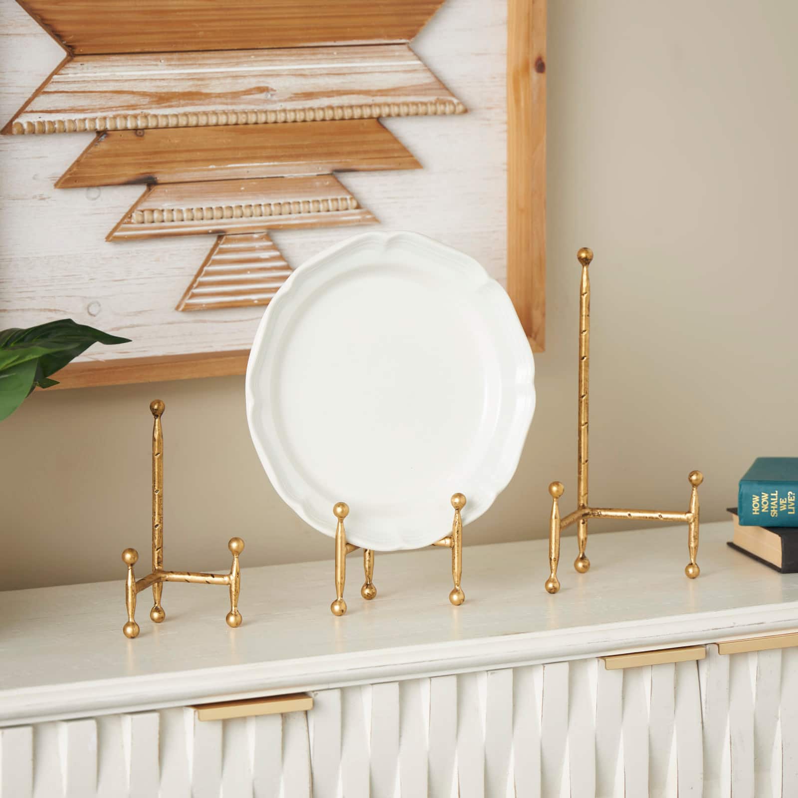 Gold Metal Slim Display Easel with Ball Accent Set