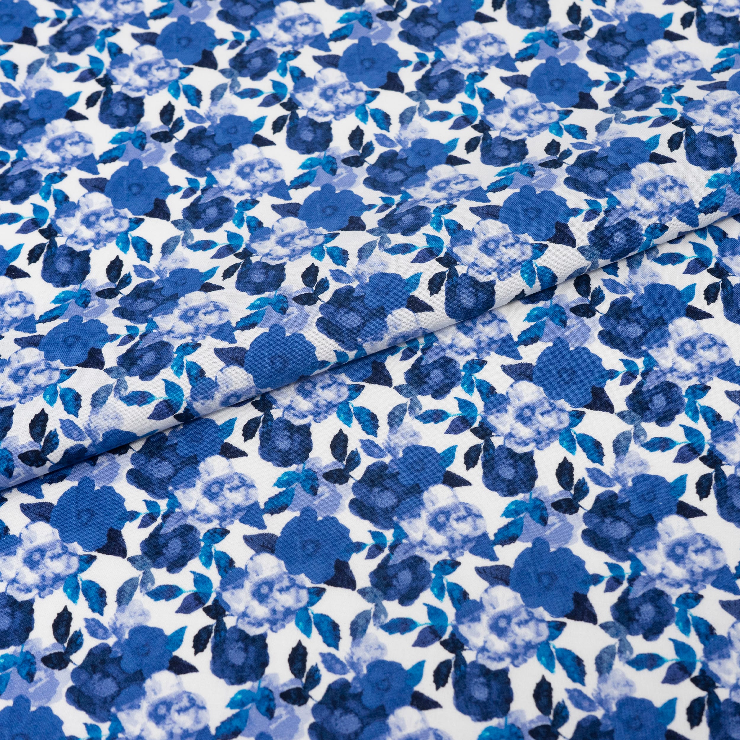 SINGER 18" x 21" Blue Floral Print Cotton Fabric Bundle