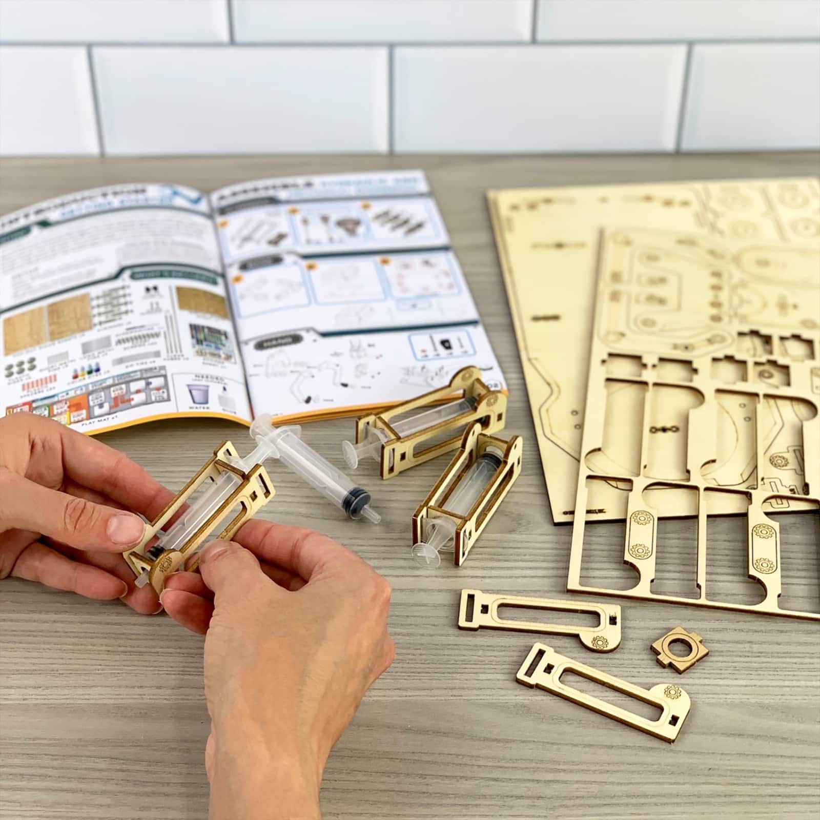 ArtSkills® Epic Lab Hydraulic Machines STEM Kit