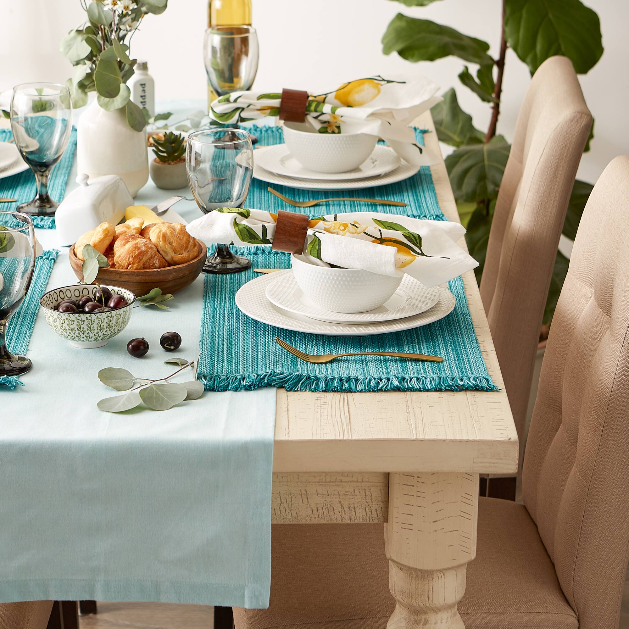 DII® Variegated Fringe Cotton Placemats