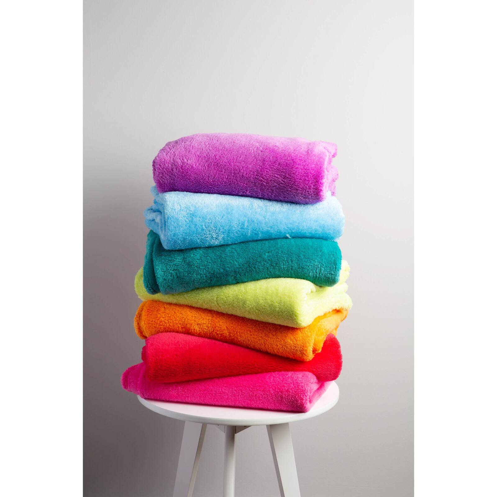 DII® Fuzzy Fleece Throw 2 Pack