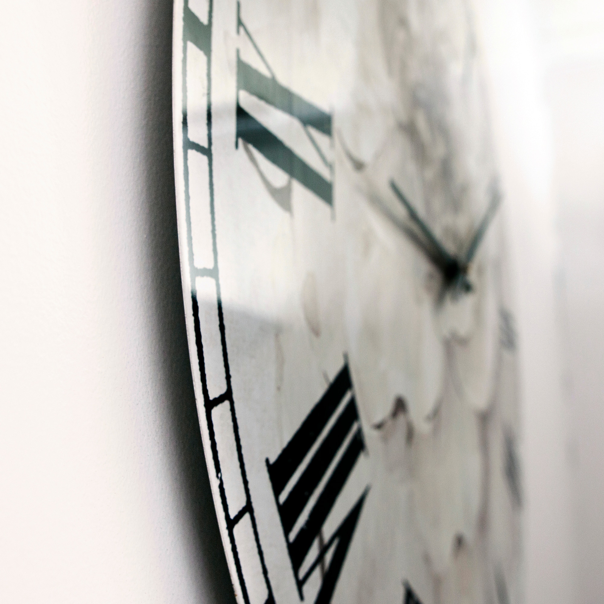 Designart Indigold Grey Peonies II Traditional Wall Clock