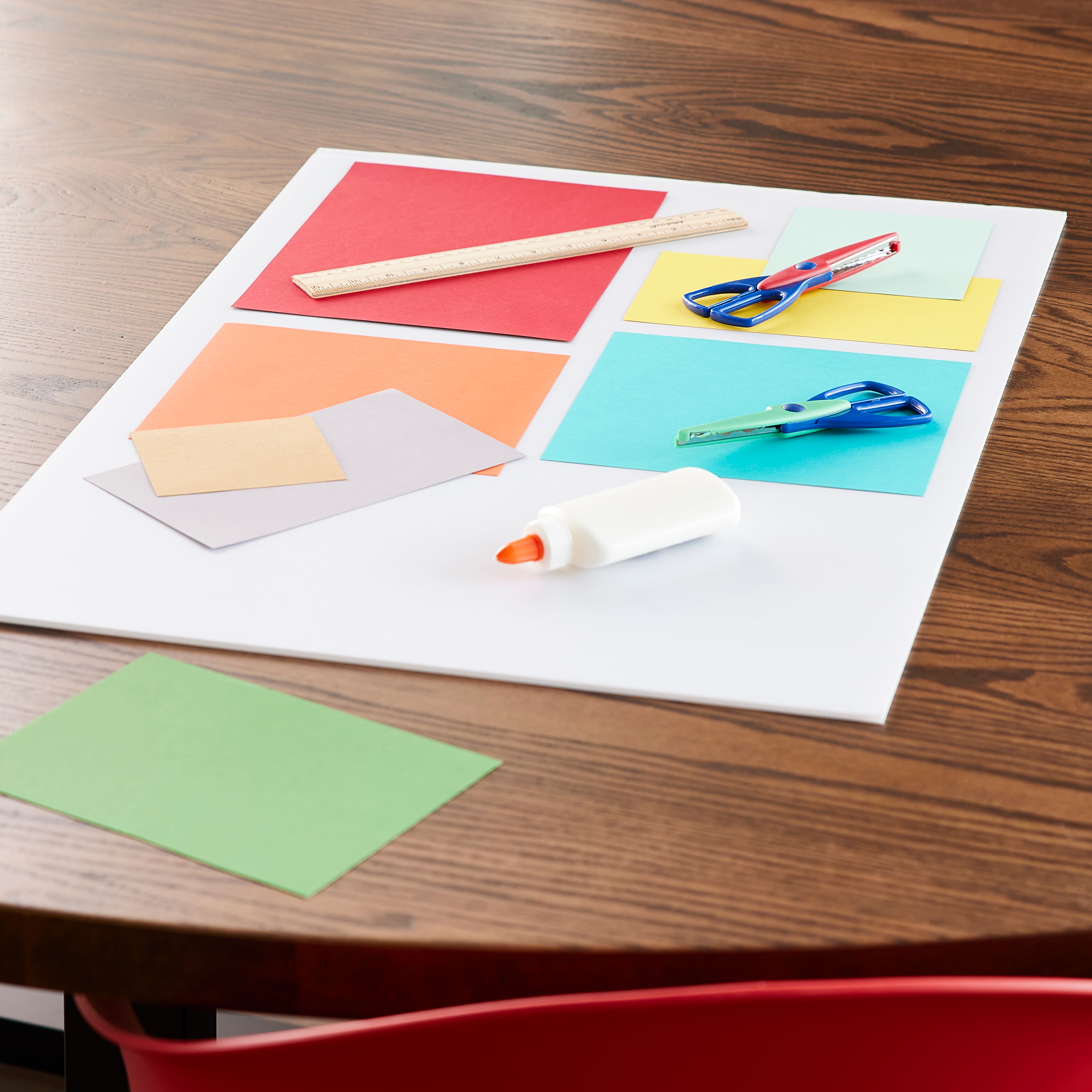 15 Pack: 20" x 30" White Plastic Corrugated Board by Creatology™