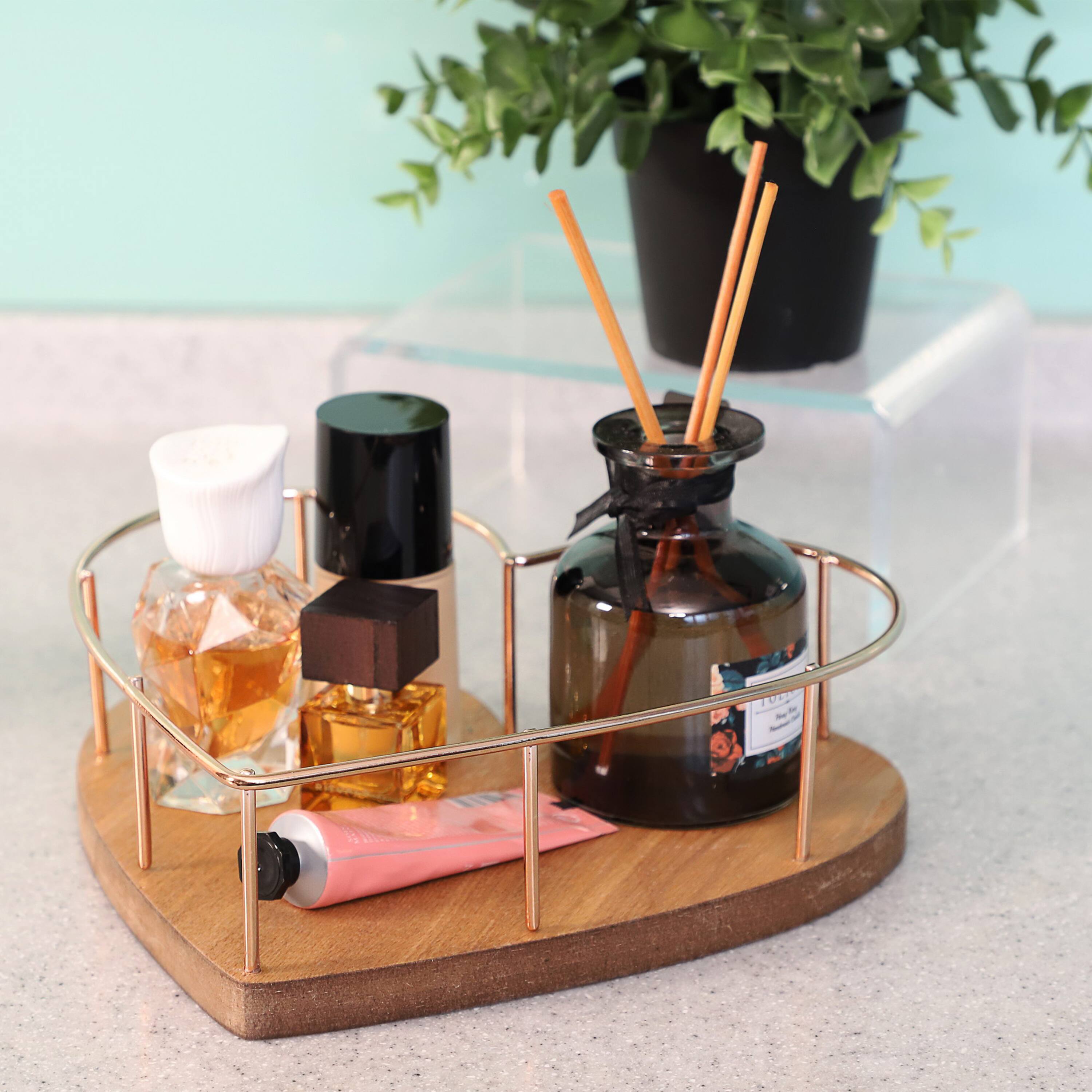 6 Pack: 9" Heart Shaped Tray with Wooden Base