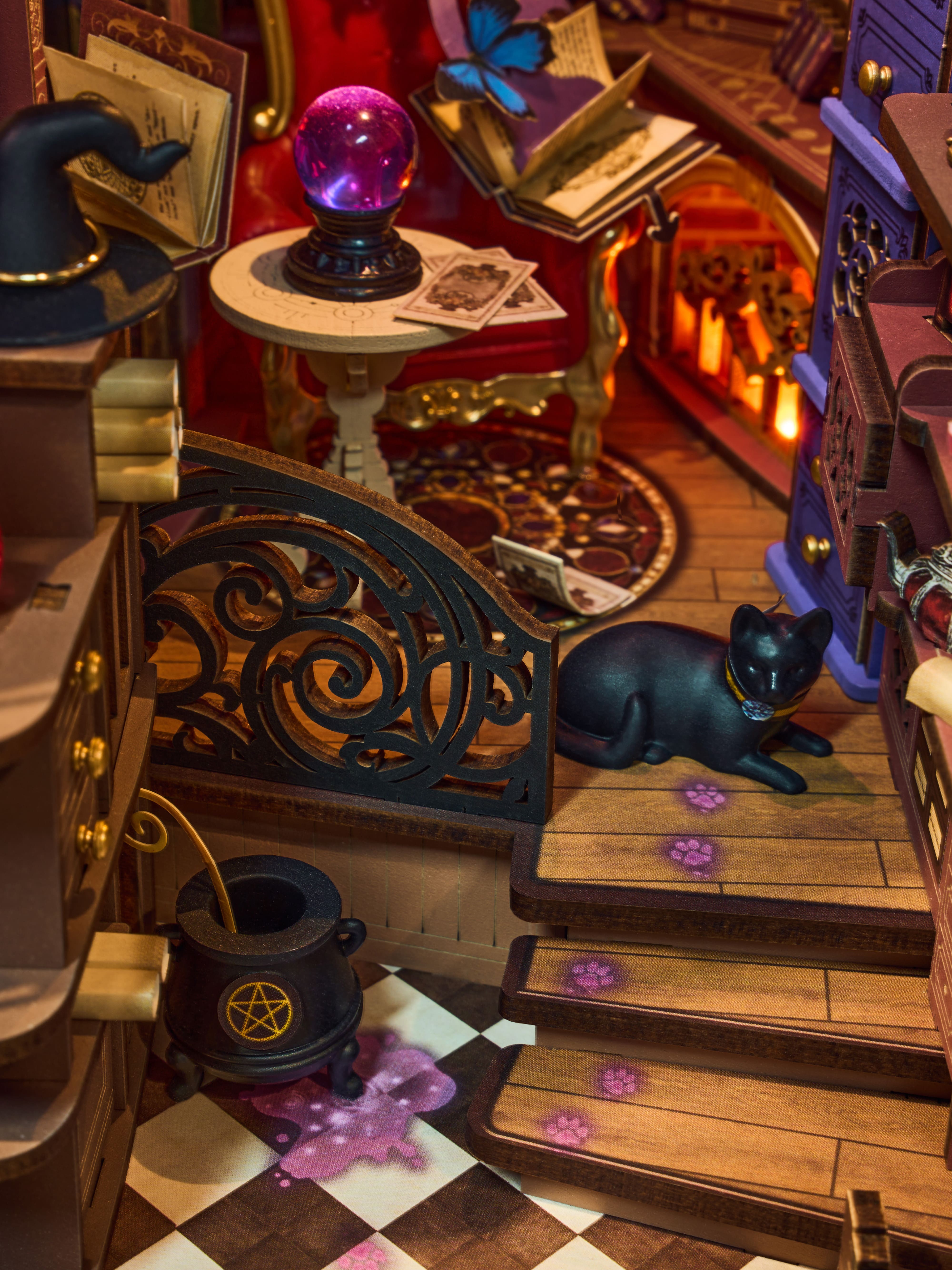 Rolife® Magic Fantasy Corner DIY Book Nook Kit