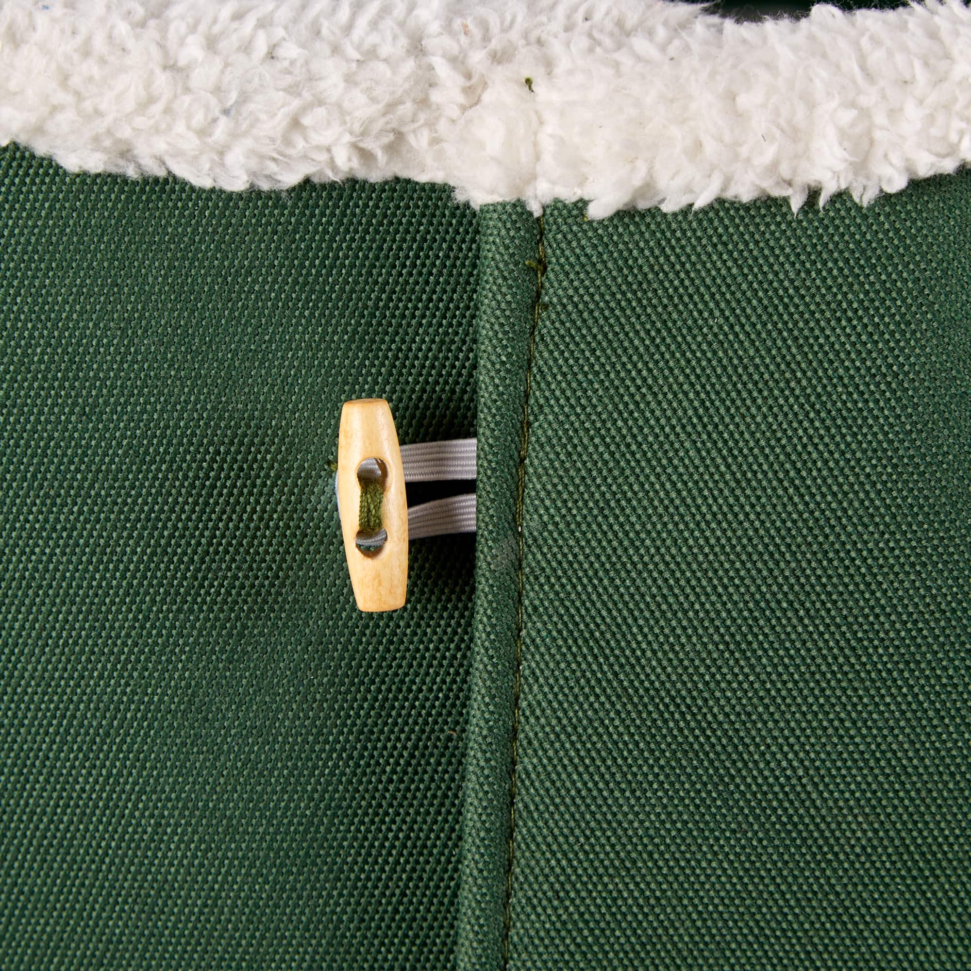 DII® Green Holiday Tree Collar