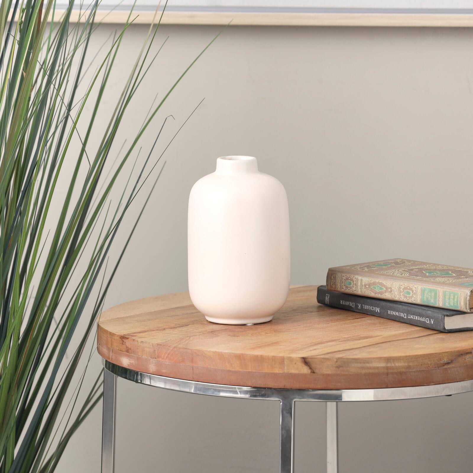 8" Cream Ceramic Minimalistic Vase
