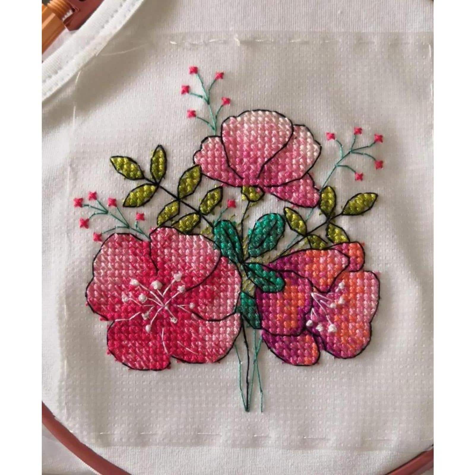 MP Studia Scarlet Charm Cross Stitch Kit