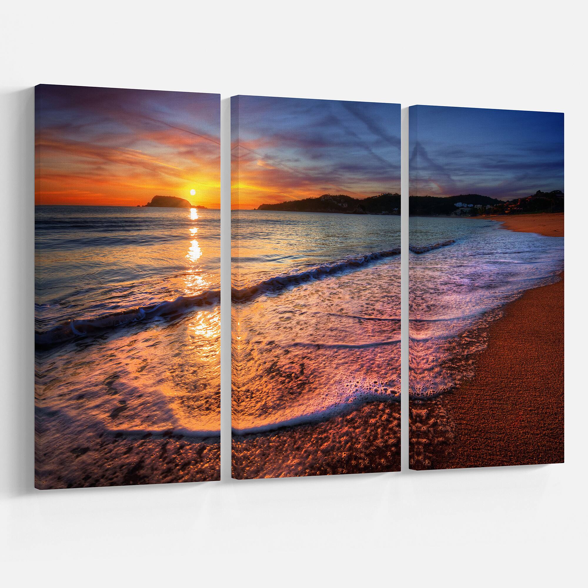 Designart - Foaming Waves at Beautiful Sunset - Seashore Canvas Art Print