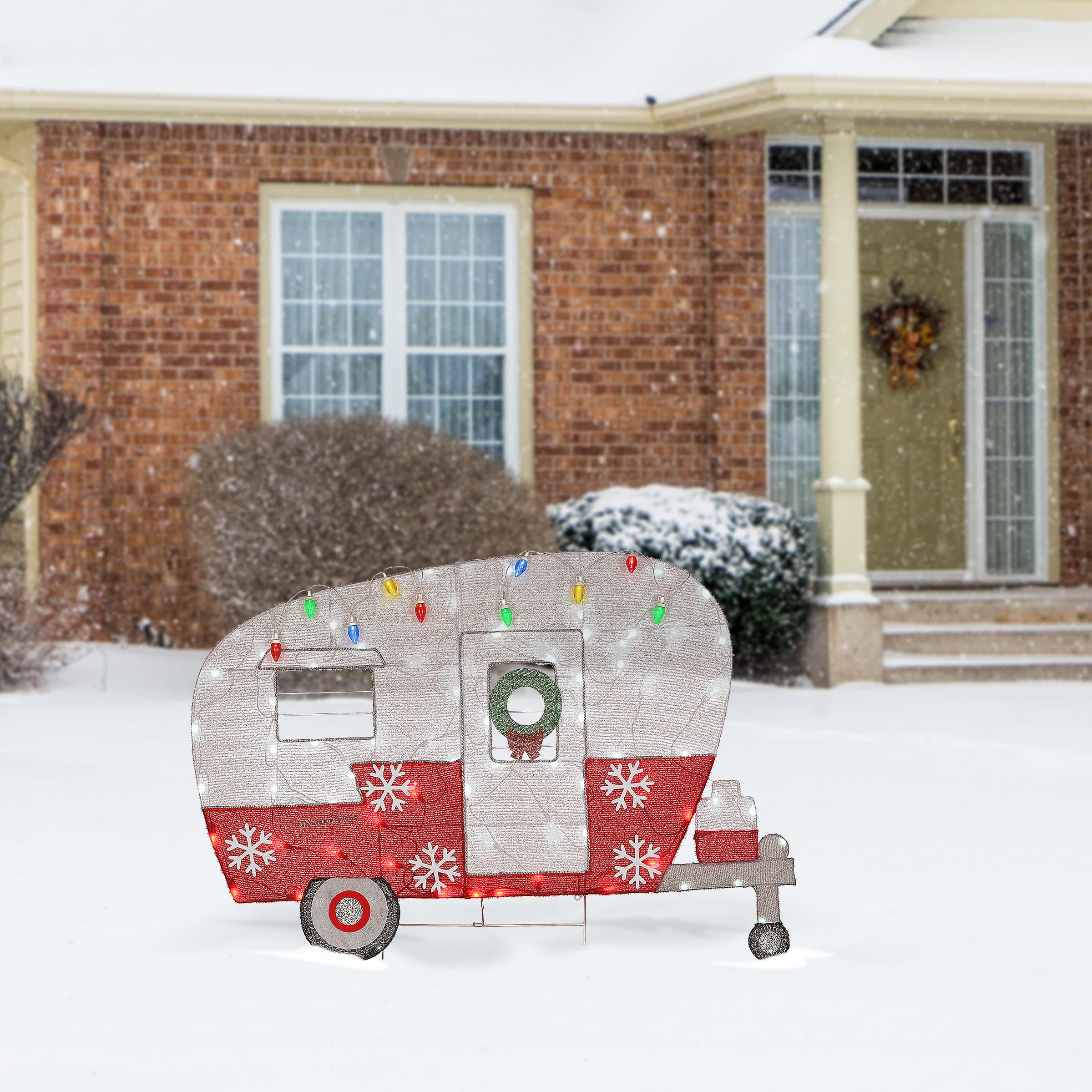 32'' Pre-Lit Christmas Camper Decoration