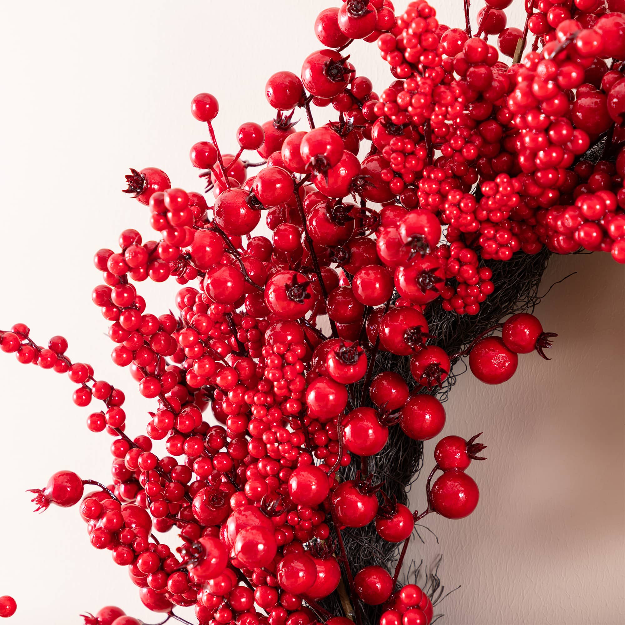Glitzhome® 28" Christmas Full Berry Wreath