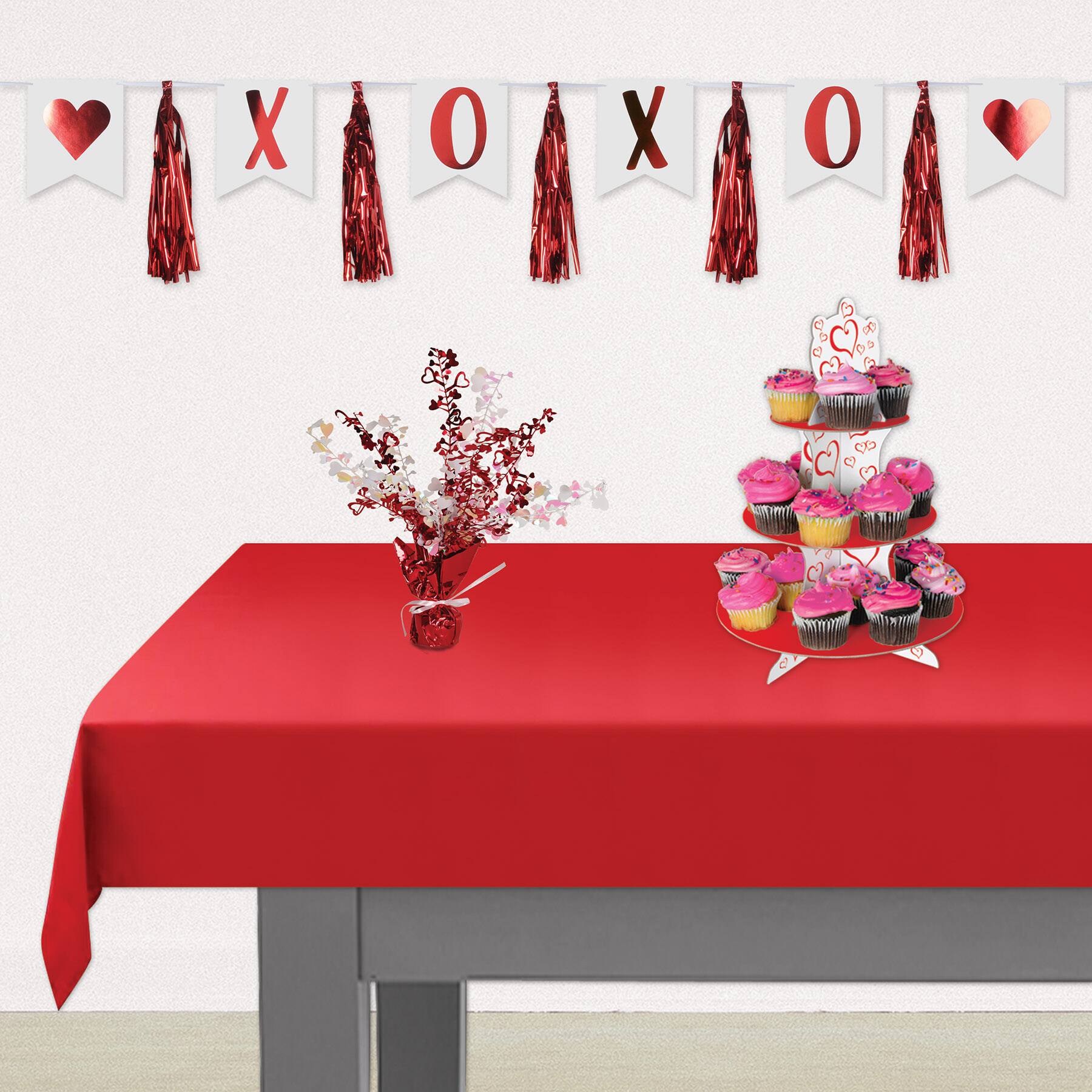 Beistle 15" Heart Gleam 'N Burst Centerpieces, 2ct.   