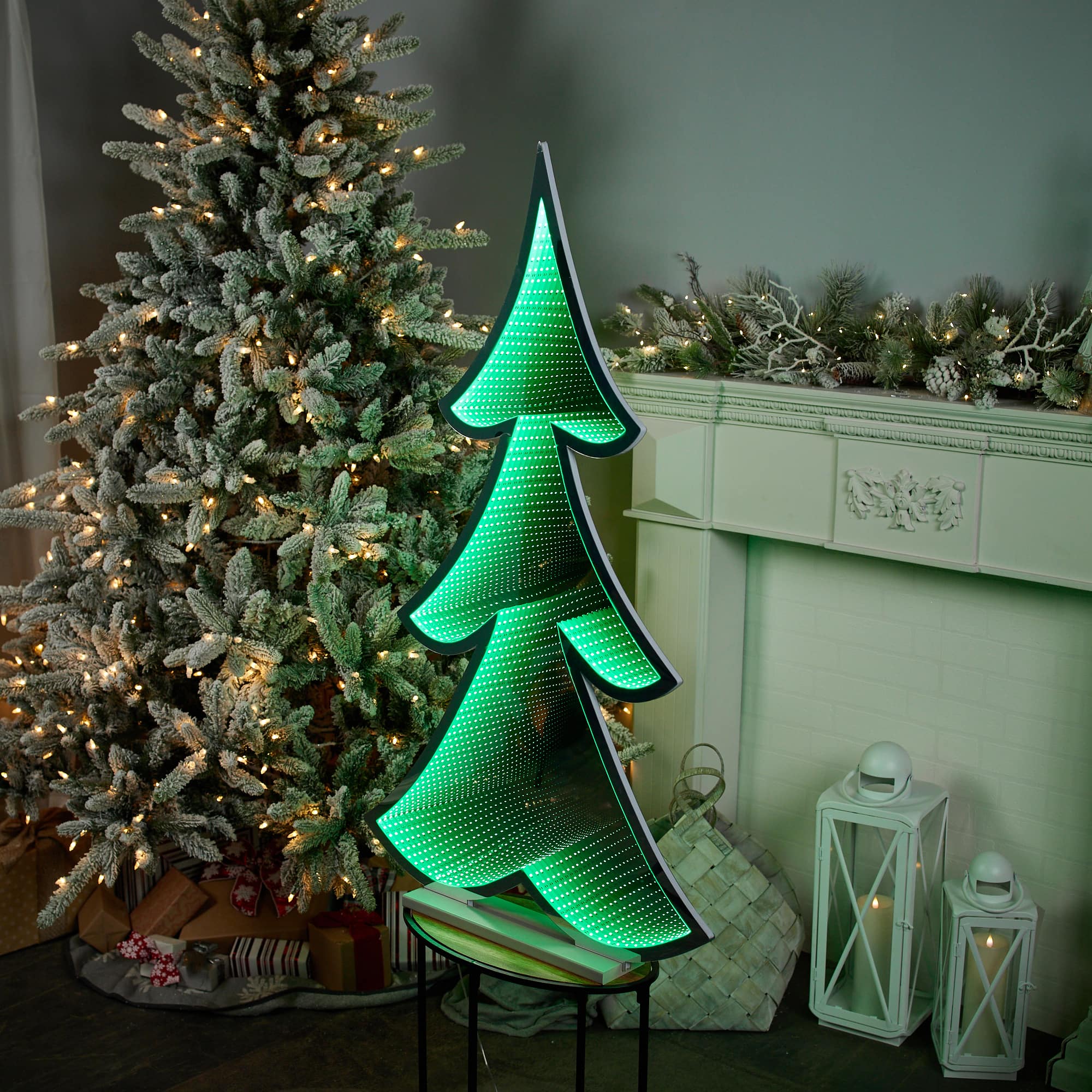 Green Pine Tree EkkoLight