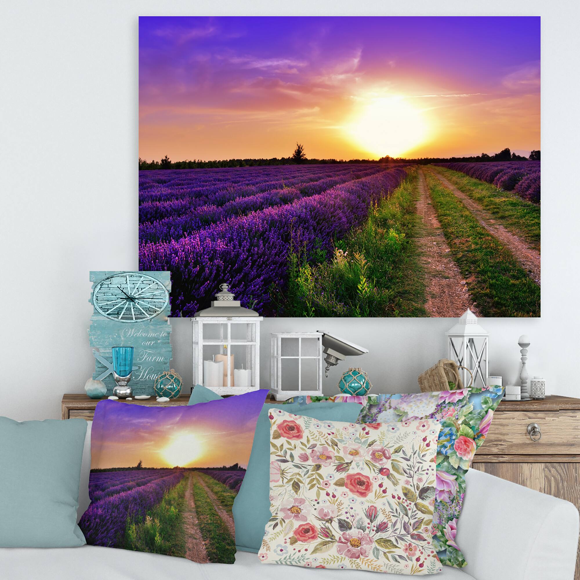 Designart - Lavender Field At Dawn II