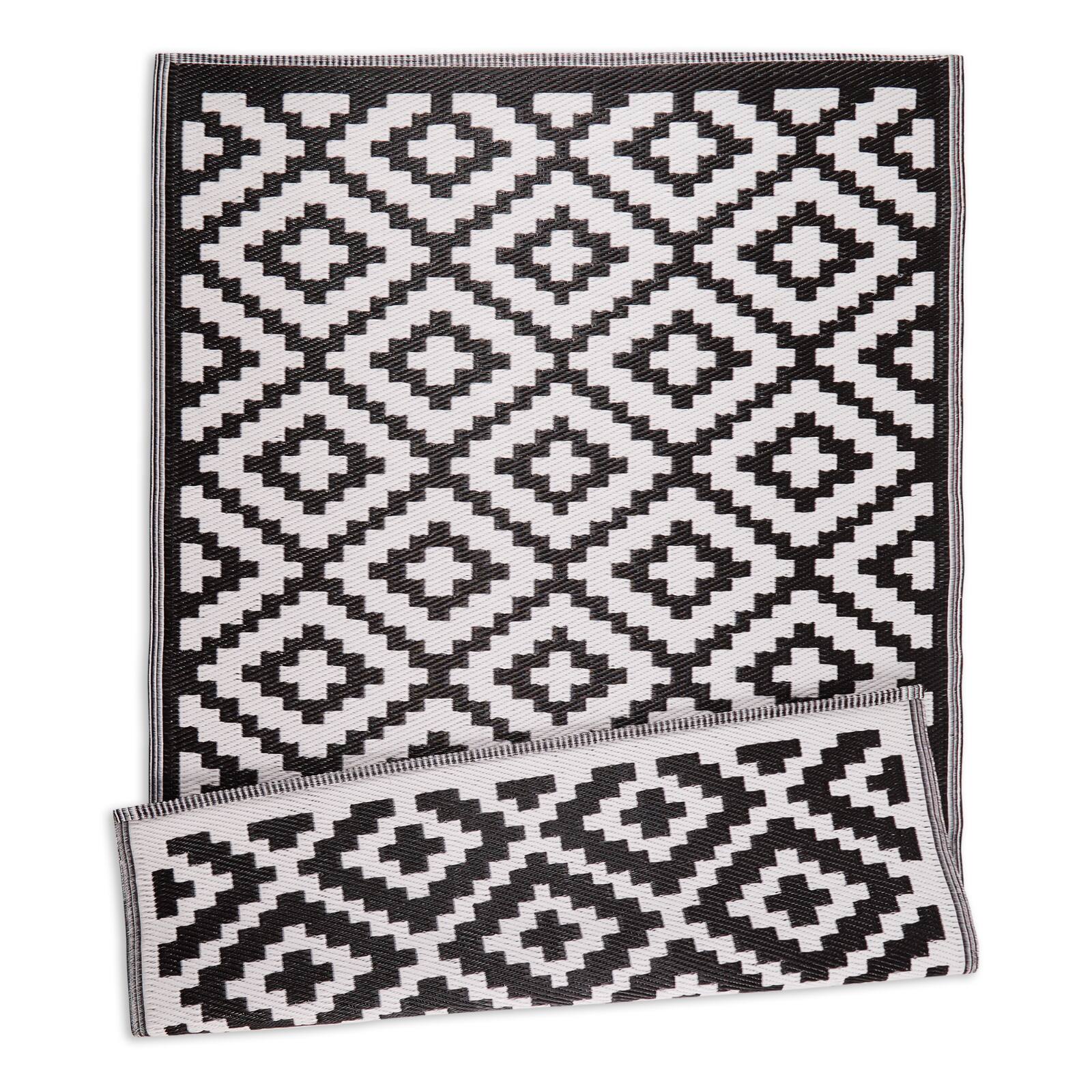 DII® Mesa Diamonds Outdoor Rug