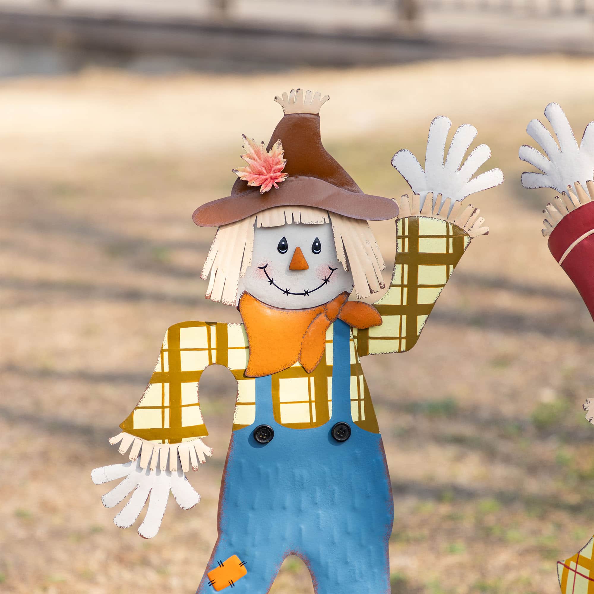 Glitzhome® 36" Fall Metal Scarecrow Yard Stake Set