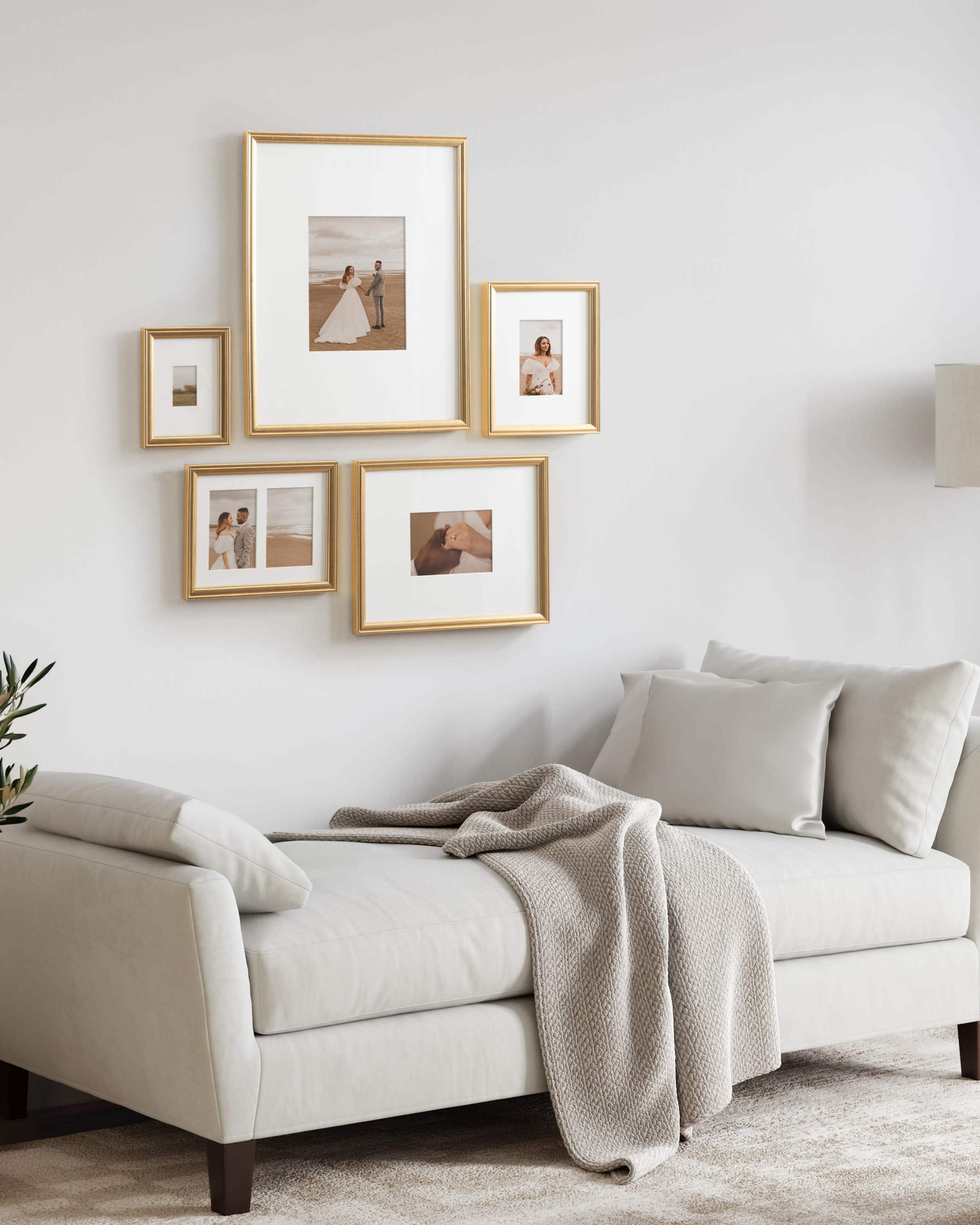 Kate and Laurel Adlynn Gold Wall Picture Photo Frame Set