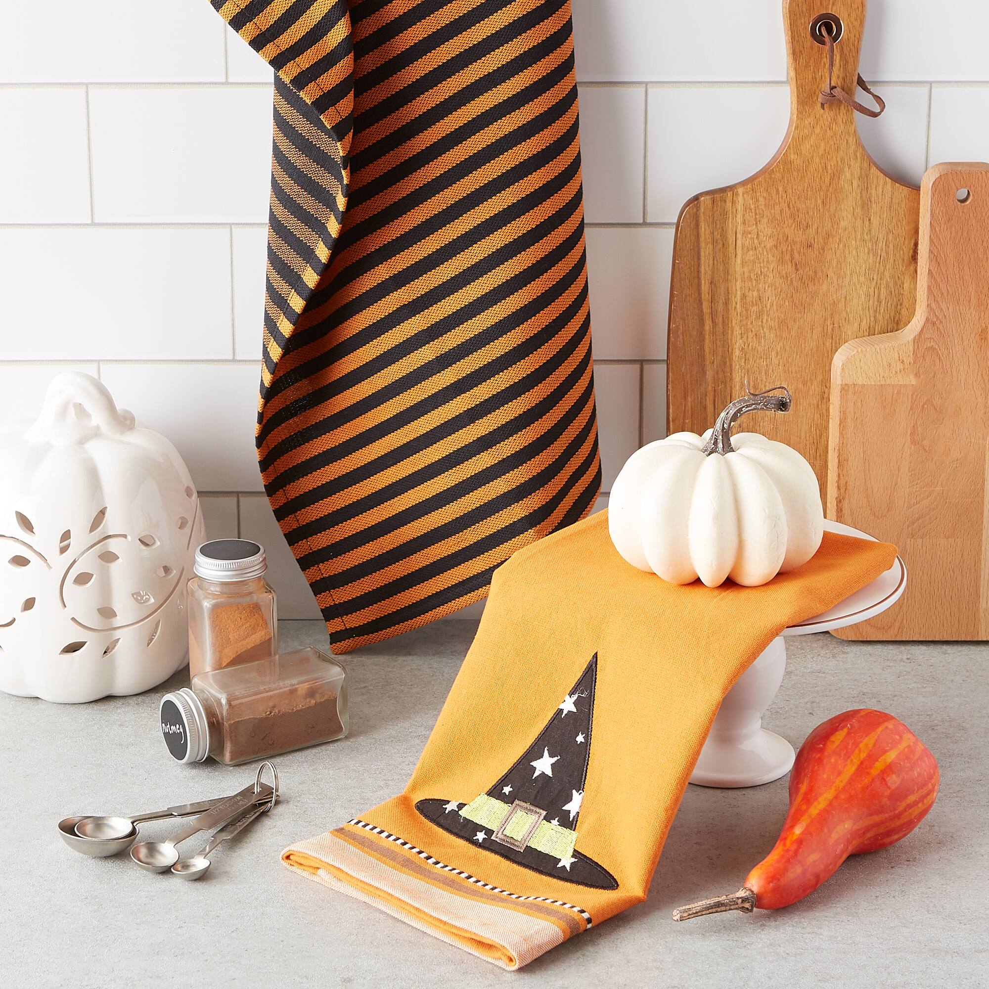 DII® Witch Hat Dishtowel Set